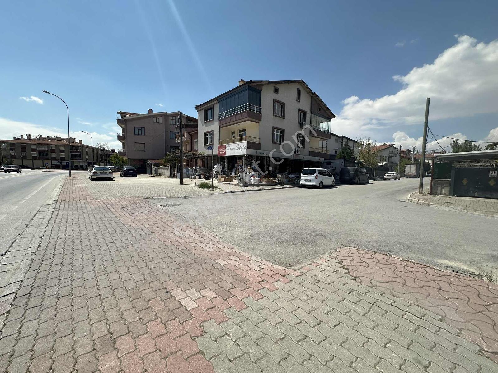 Enes Acur'dan Cadde Üzeri Yüksek Kira Getirili Dükkan - Görsel 21