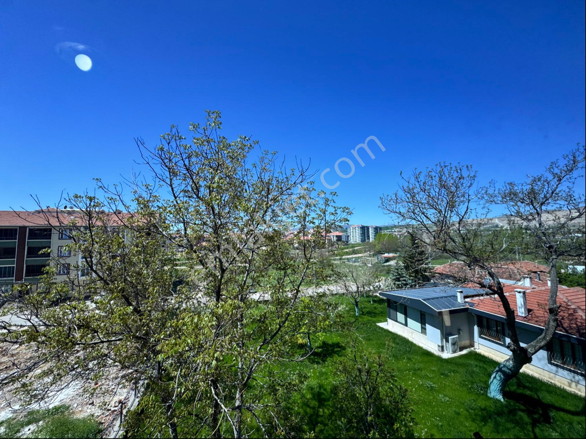Global' Den Ahi Evran Mah.de 3+1 Ara Kat 140m2 Satılık Daire - Görsel 12