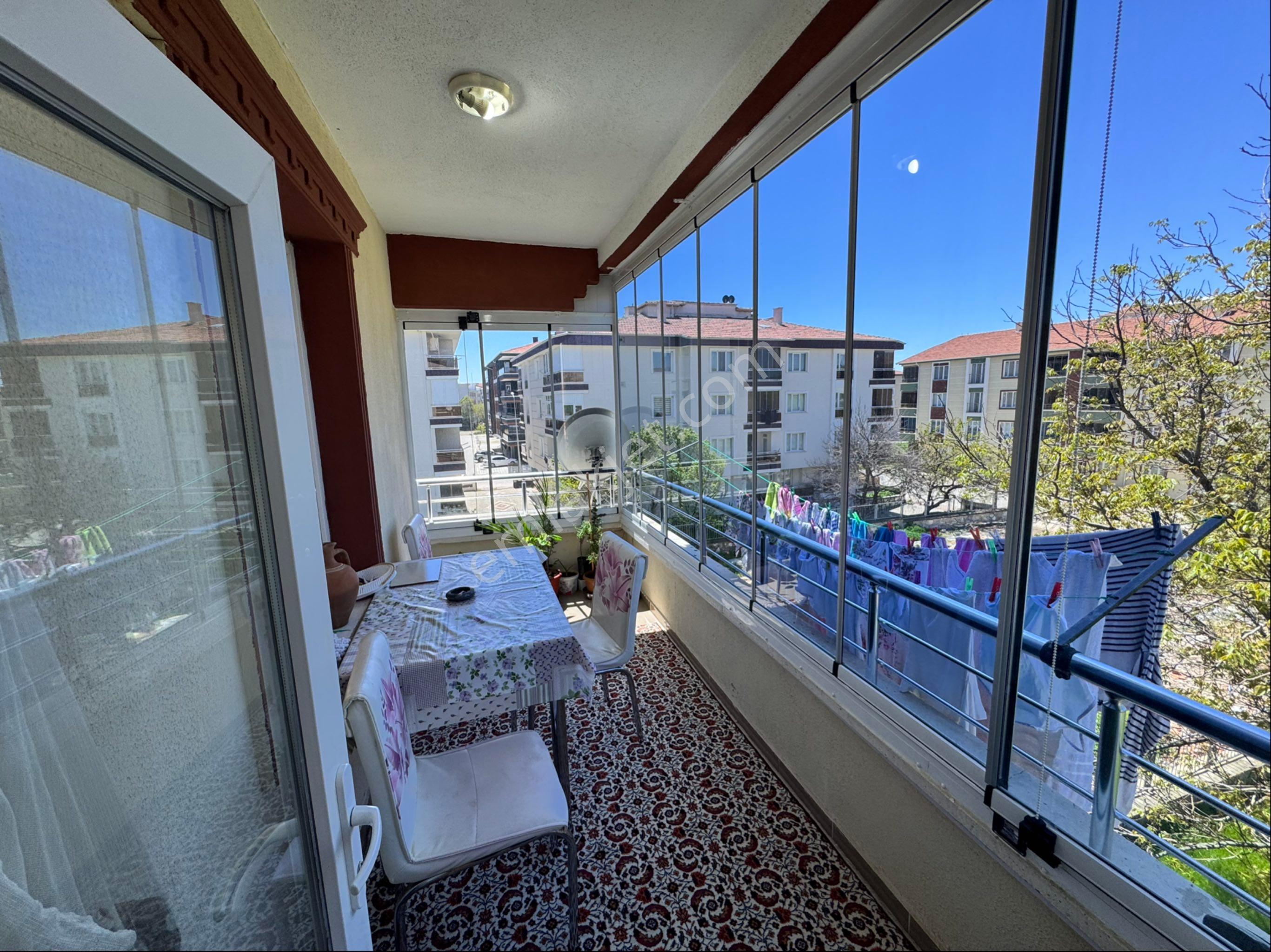 Global' Den Ahi Evran Mah.de 3+1 Ara Kat 140m2 Satılık Daire - Görsel 10