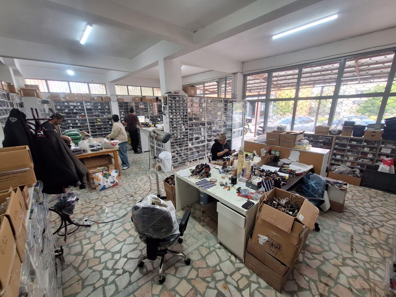 Ferhatpaşa'da Kiralık 400 M2 2 Katlı Dükkan İşyeri - Görsel 3