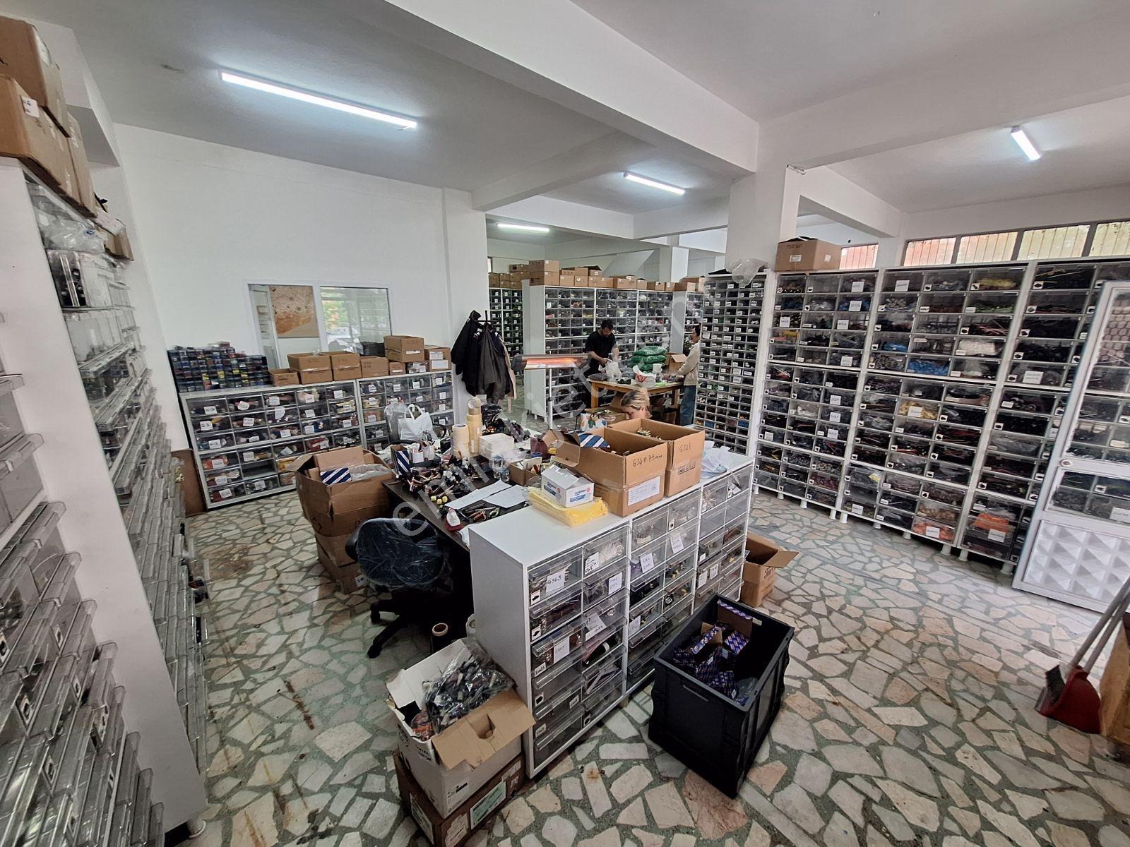 Ferhatpaşa'da Kiralık 400 M2 2 Katlı Dükkan İşyeri - Görsel 11