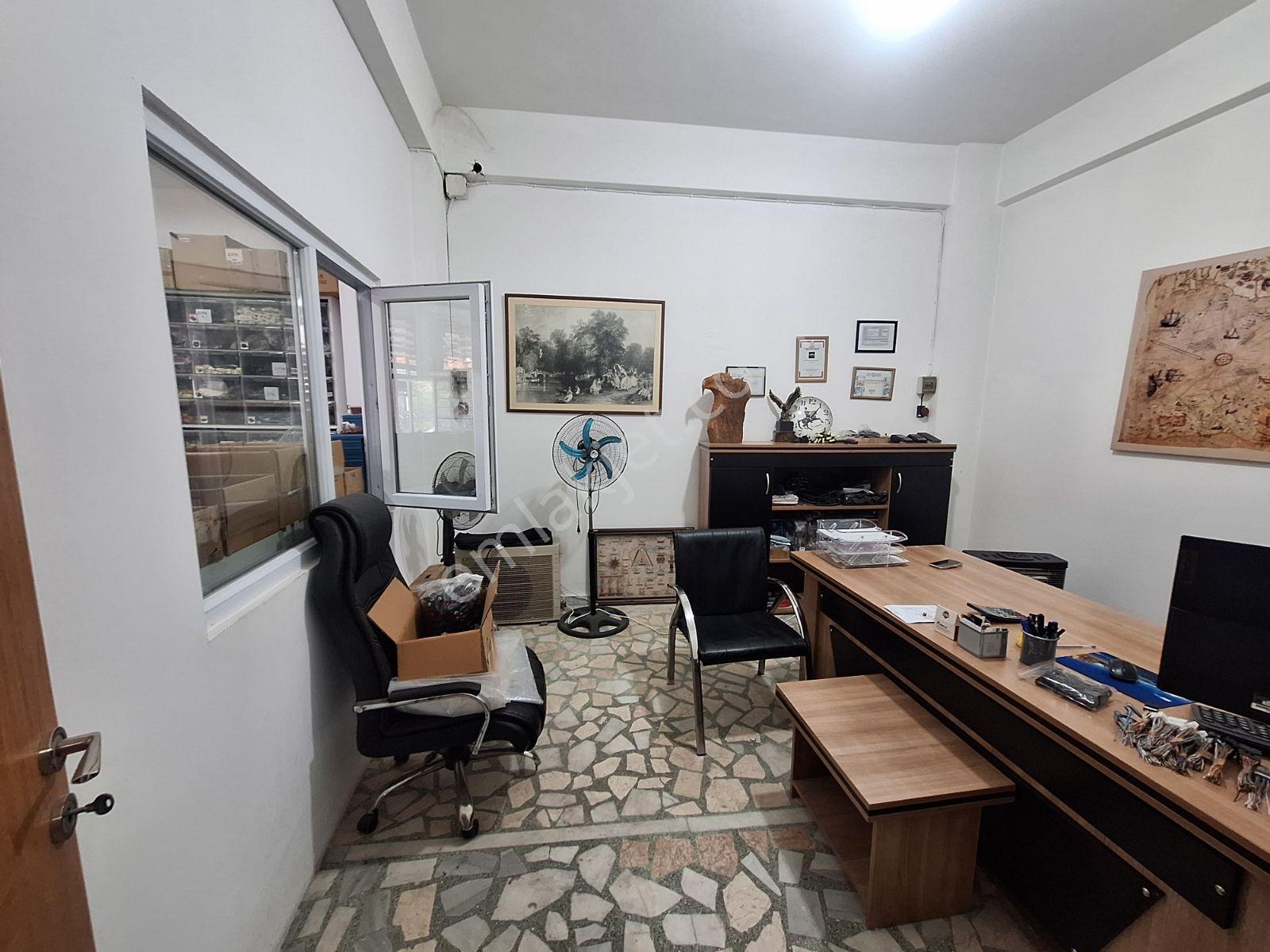 Ferhatpaşa'da Kiralık 400 M2 2 Katlı Dükkan İşyeri - Görsel 20