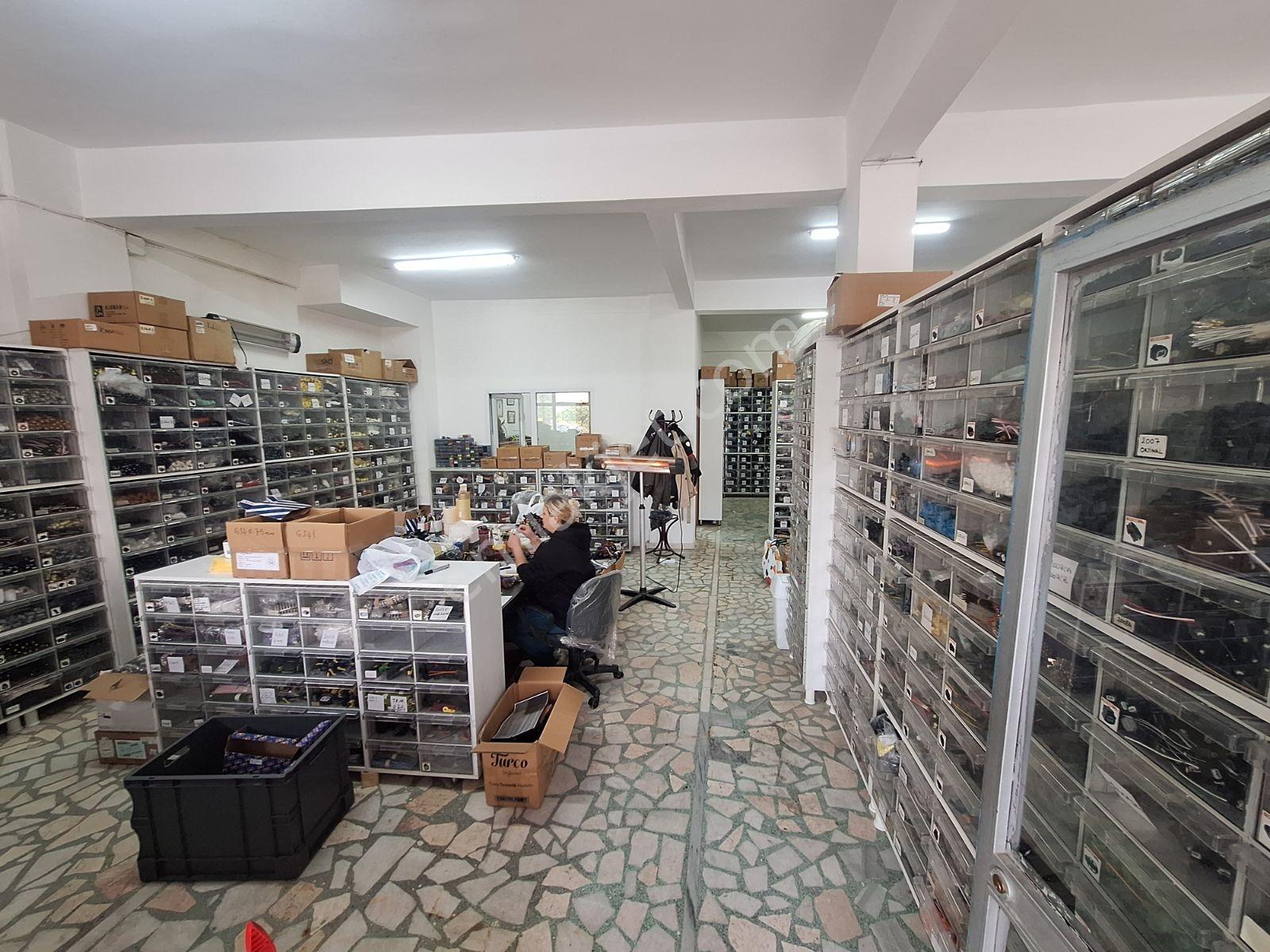 Ferhatpaşa'da Kiralık 400 M2 2 Katlı Dükkan İşyeri - Görsel 2