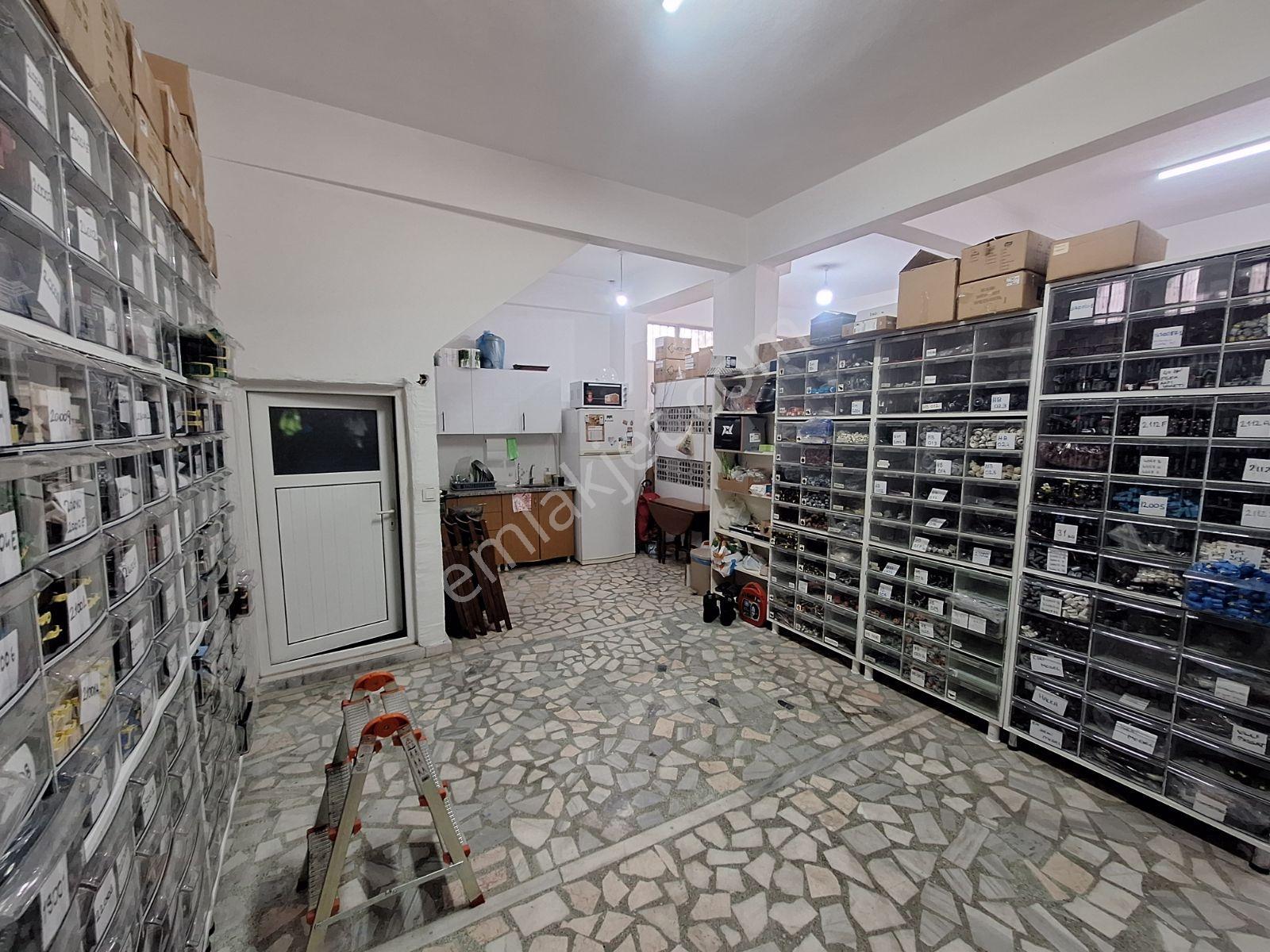 Ferhatpaşa'da Kiralık 400 M2 2 Katlı Dükkan İşyeri - Görsel 25