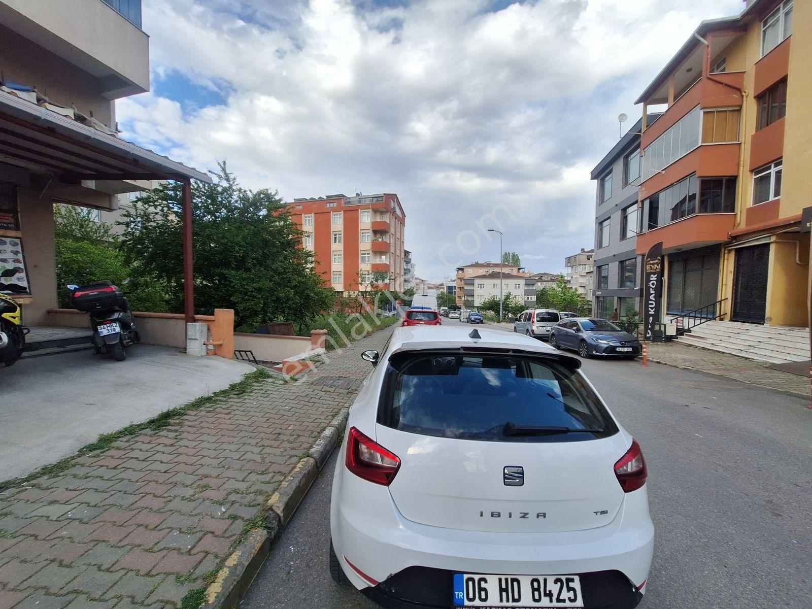 Ferhatpaşa'da Kiralık 400 M2 2 Katlı Dükkan İşyeri - Görsel 31