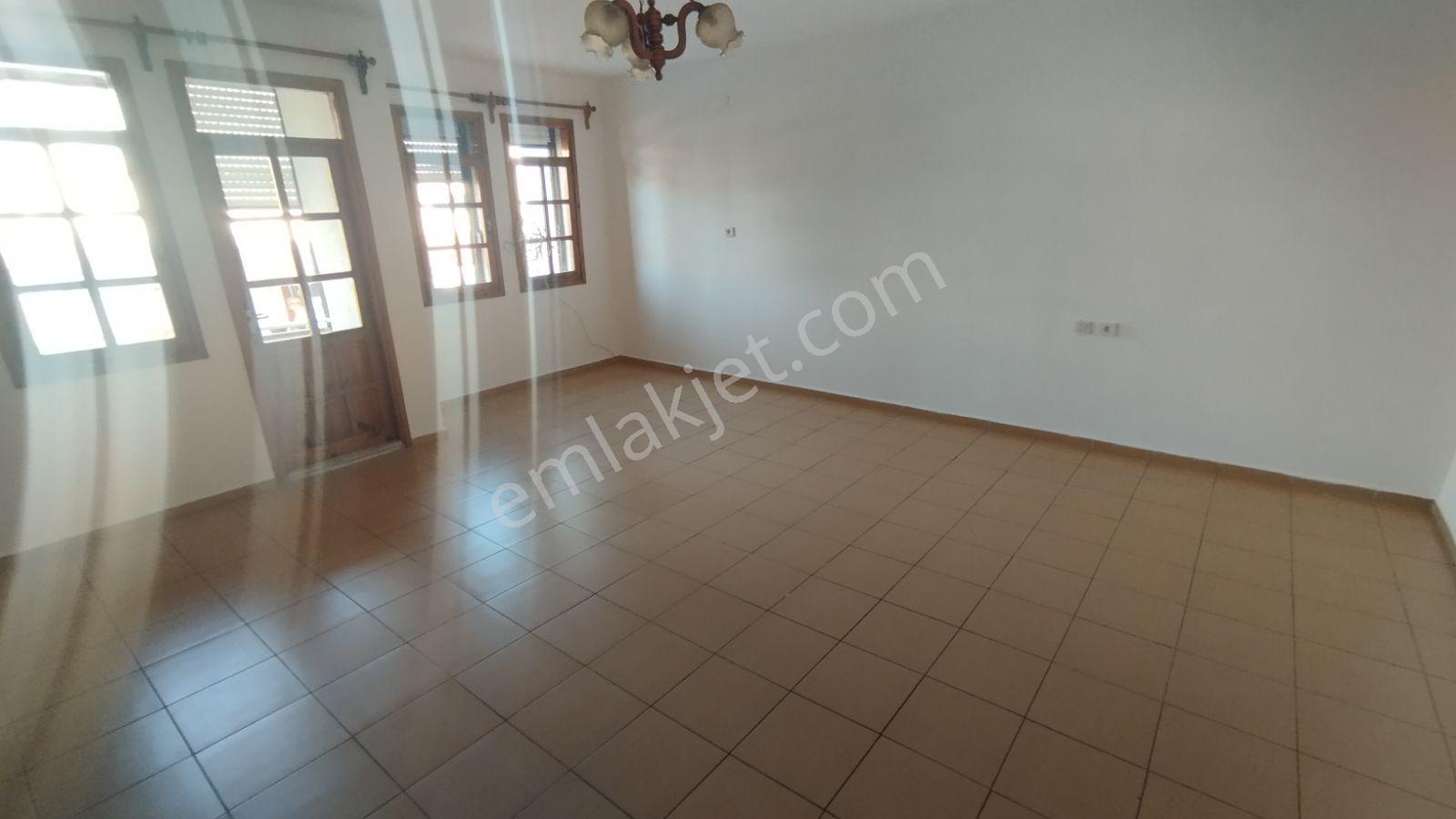 İlkon'dan Günlükbaşı Bulvarüstü Kiralık 2+1 Daire/işyeri 130m2 - Görsel 2
