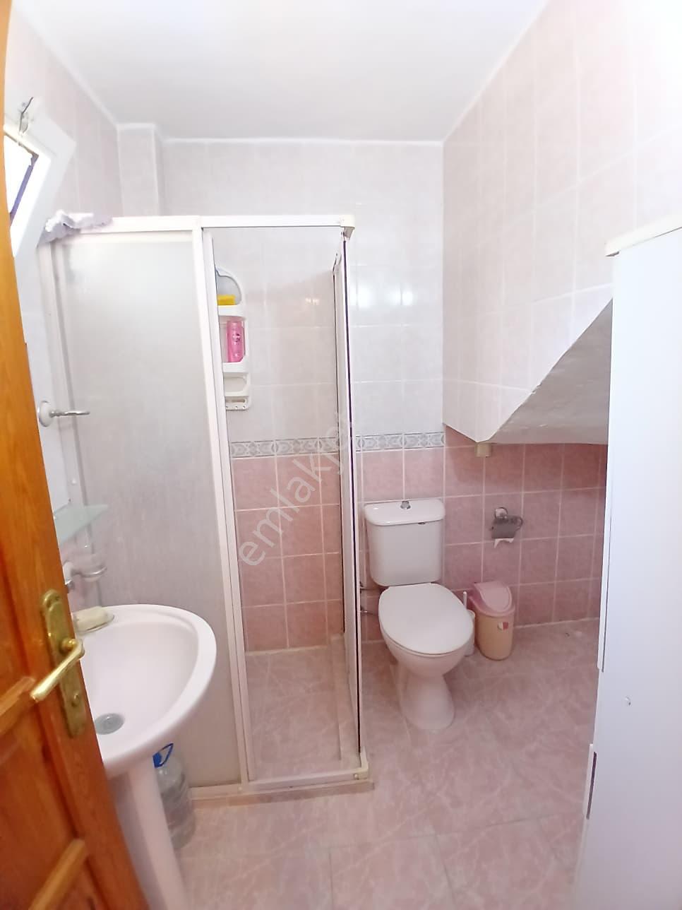 Çeşme Dalyan’da, Havuzlu Site İçinde Satılık 4+1 Köşe Villa - Görsel 26