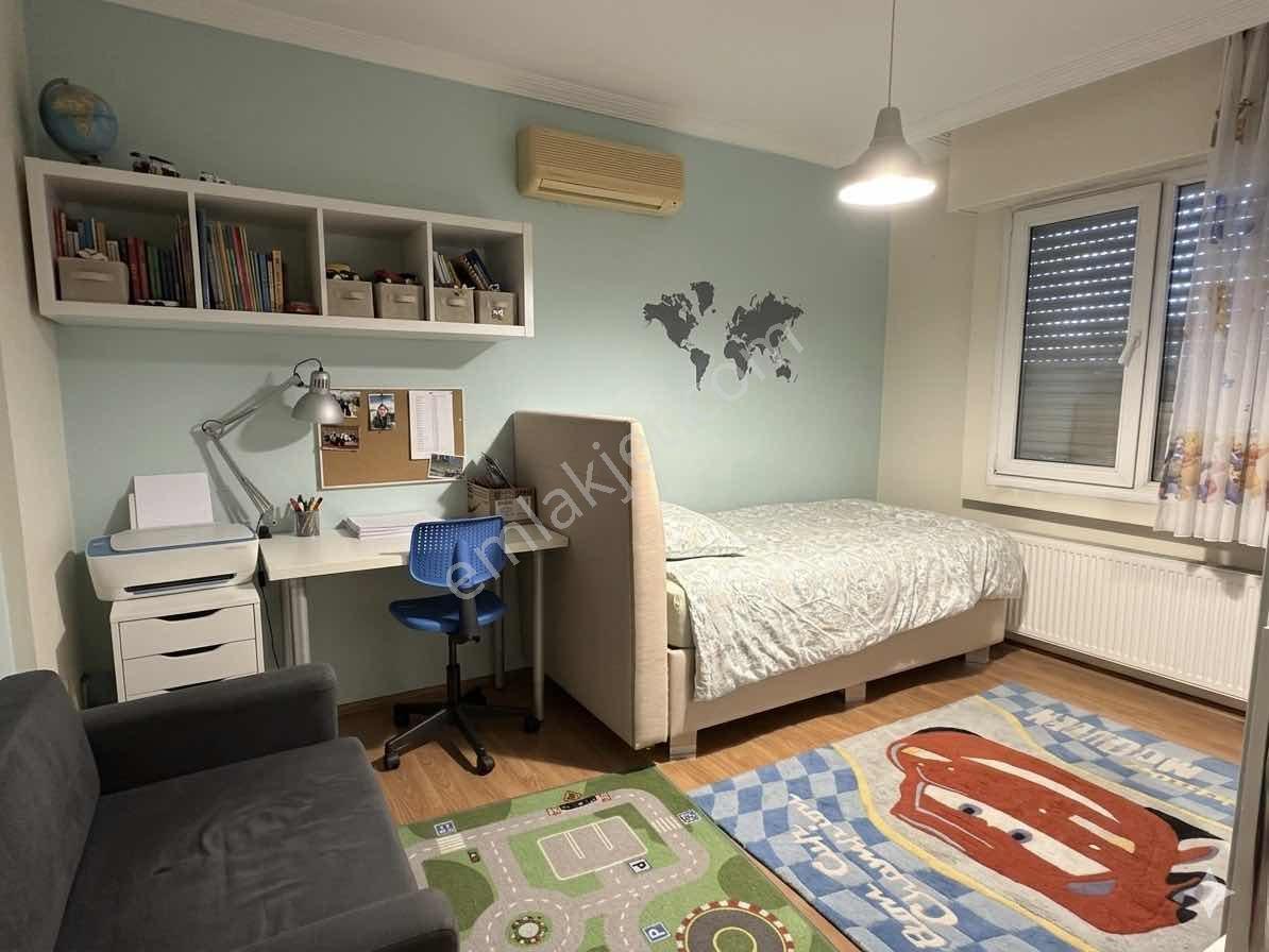 Bornova Evka 3 Te 4+1 Site İçinde Eşyalı Kiralık Daire - Görsel 15