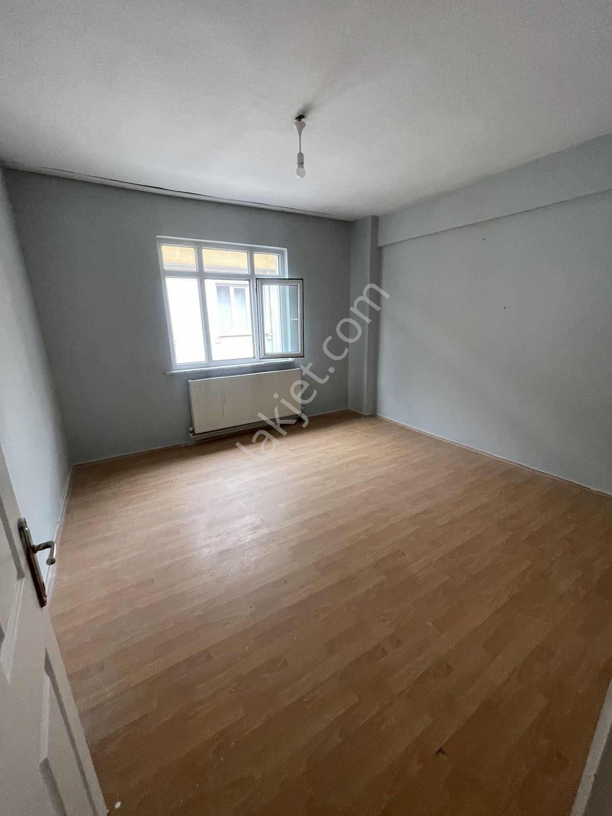 Delfa Yapı İnşaat Tan Acil Satılık 2 + 1 115 Metre²