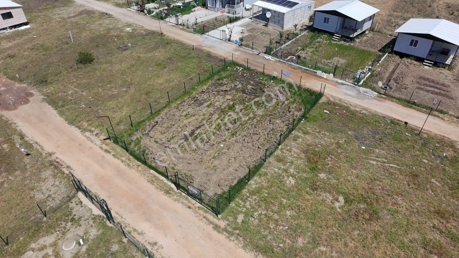 İzmir Menderes Çileme'de Satılık 275 M2 Hobi Bahçesi - Görsel 24