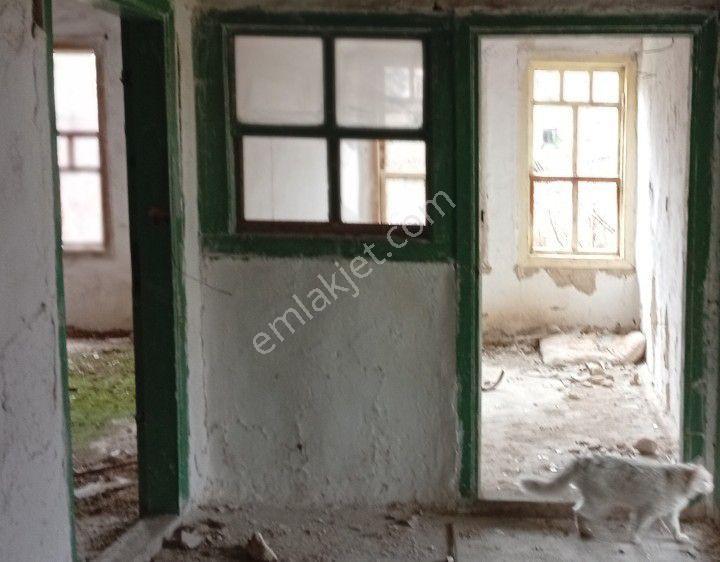 Yenikent Yenikayı’da Yol Kenarı 2 Katlı Müstakil Hane - Görsel 10
