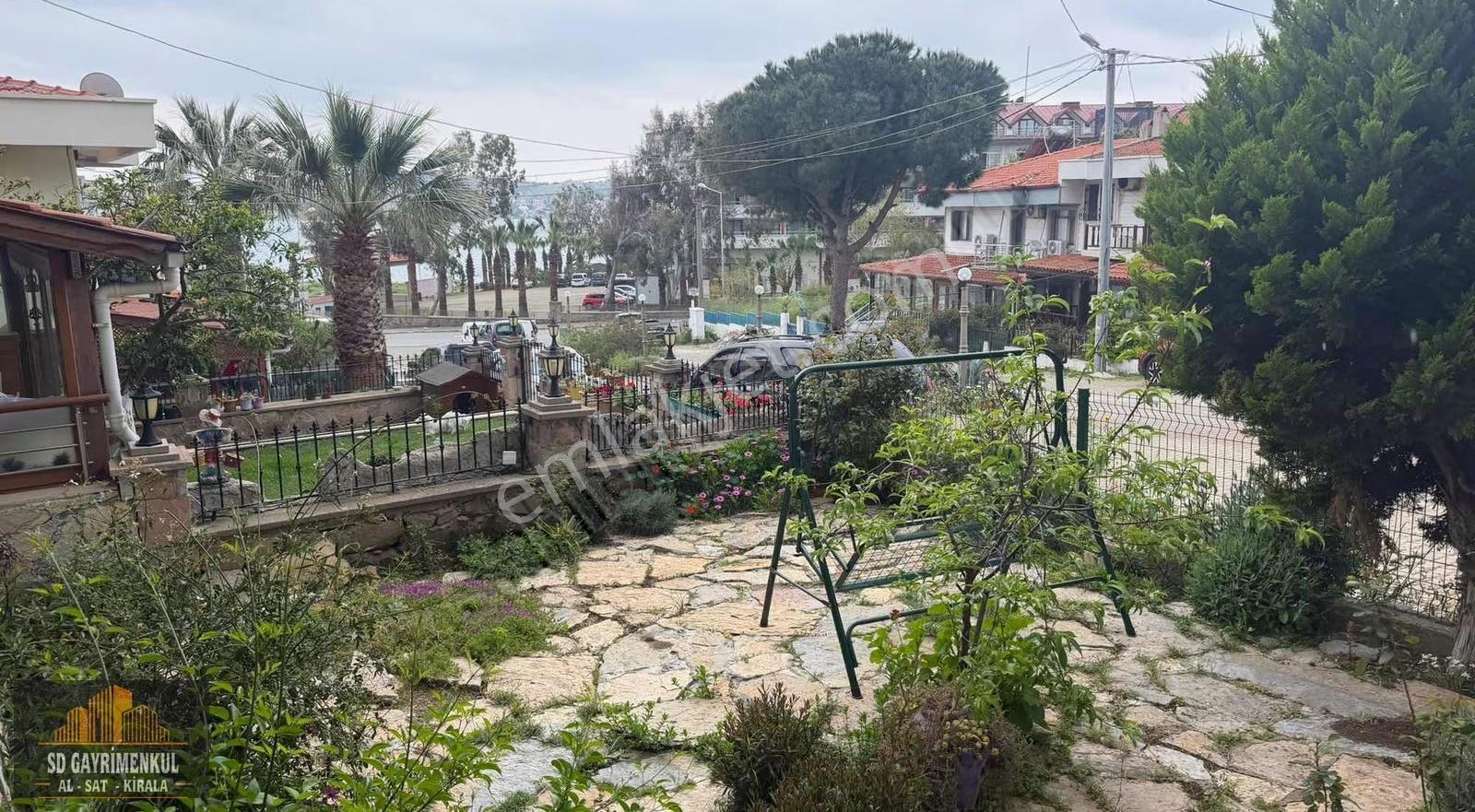 Cunda Yolunda Denize Yakın, Özel Konumda Prestij Villa - Görsel 11