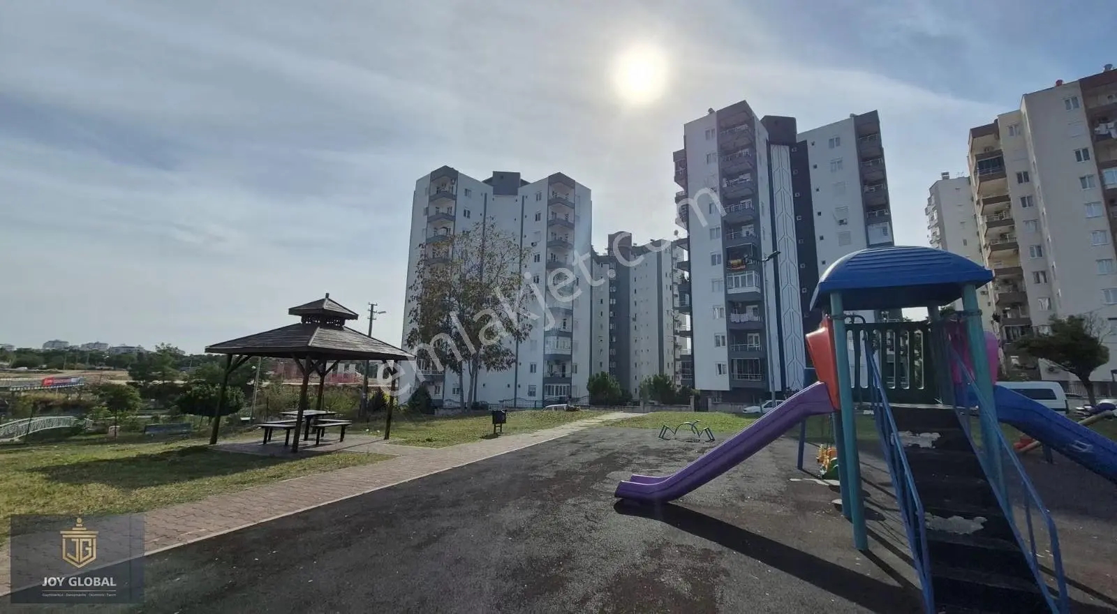 Denize 6 Km Geniş Ferah Manzaralı 3+1 Arakat Daire