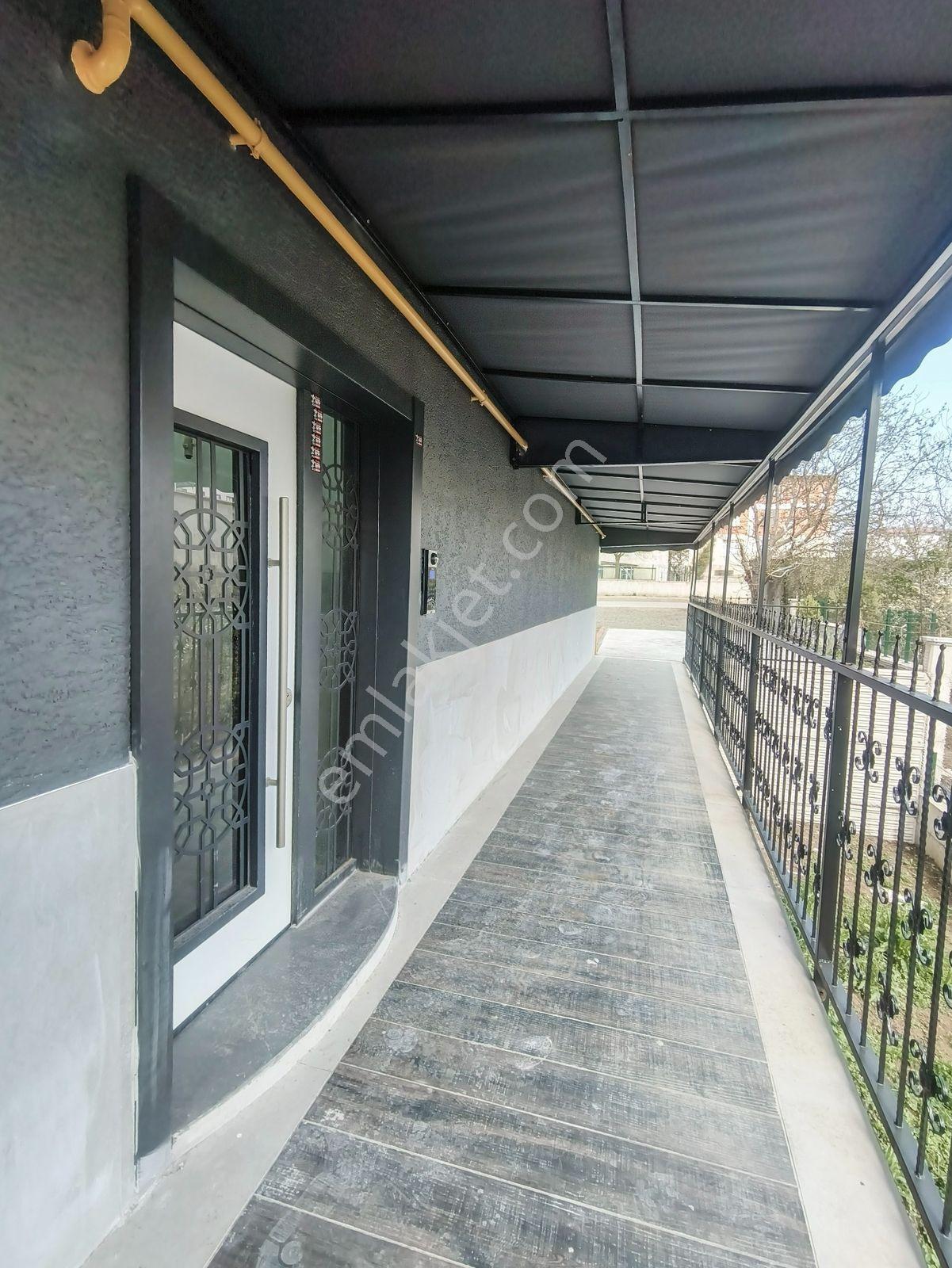 Hasköyde Deniz Manzaralı Cadde Üzeri Satılık 3+1 Daire - Görsel 19