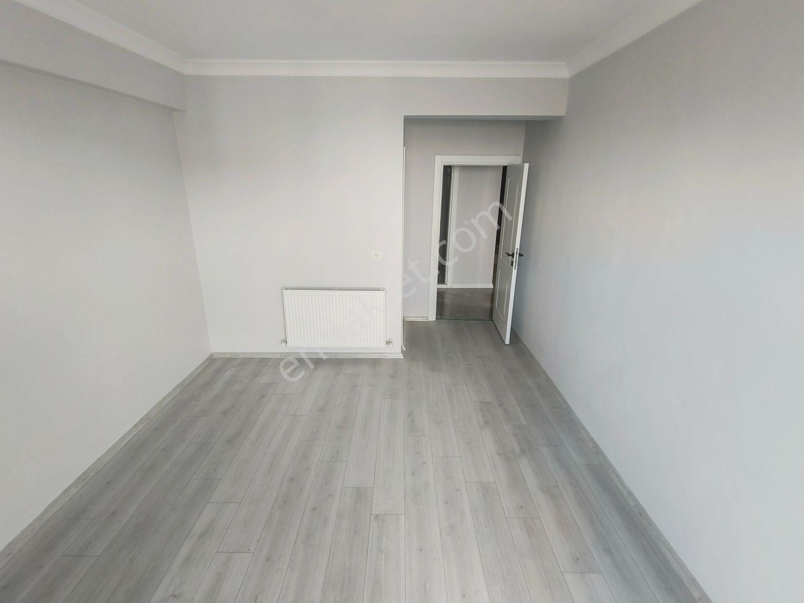 Hasköyde Deniz Manzaralı Cadde Üzeri Satılık 3+1 Daire - Görsel 17