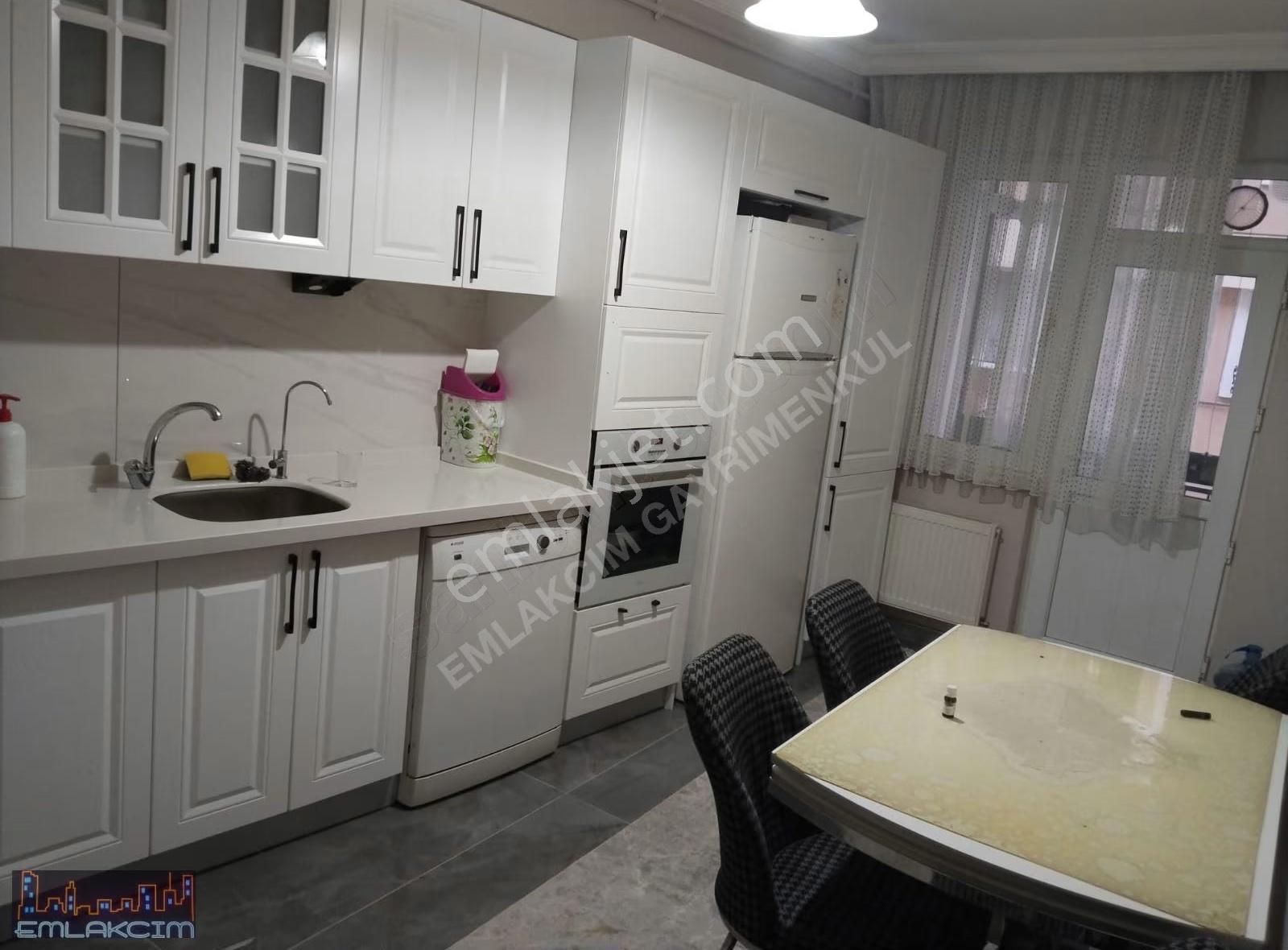 Emlakcımdan Yeni Mah.de Bakımlı Asansörlü 3+1 Dairemiz