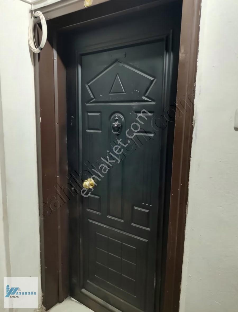 Gıda Çarşısında Ev Düzeninde Temiz Kiralık Atölye & Ofis - Görsel 18
