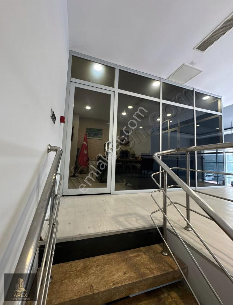 Otonomide Güzel Konumda Full Eşyalı Galeri Showroom - Görsel 2
