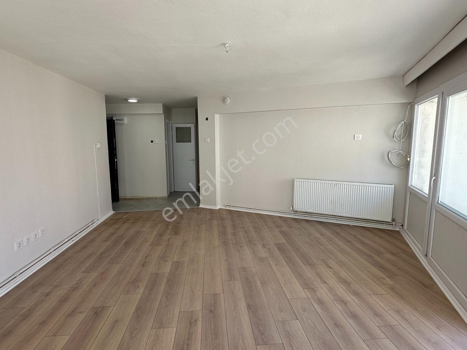Hatay Cadde Paralelinde 3+1 125m2 Köşe Arakat Satılık Daire - Görsel 3