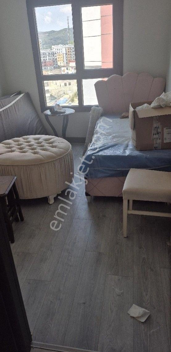 Orhanlı Tokilerde 3+1 Eşyalı Kiralık Daire - Görsel 4