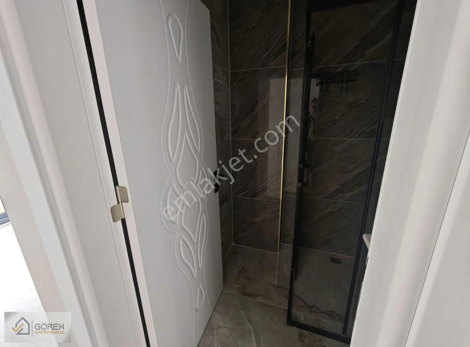 3+1 Tam Merkezinde 1. Kat Kiralık Daire - Görsel 13