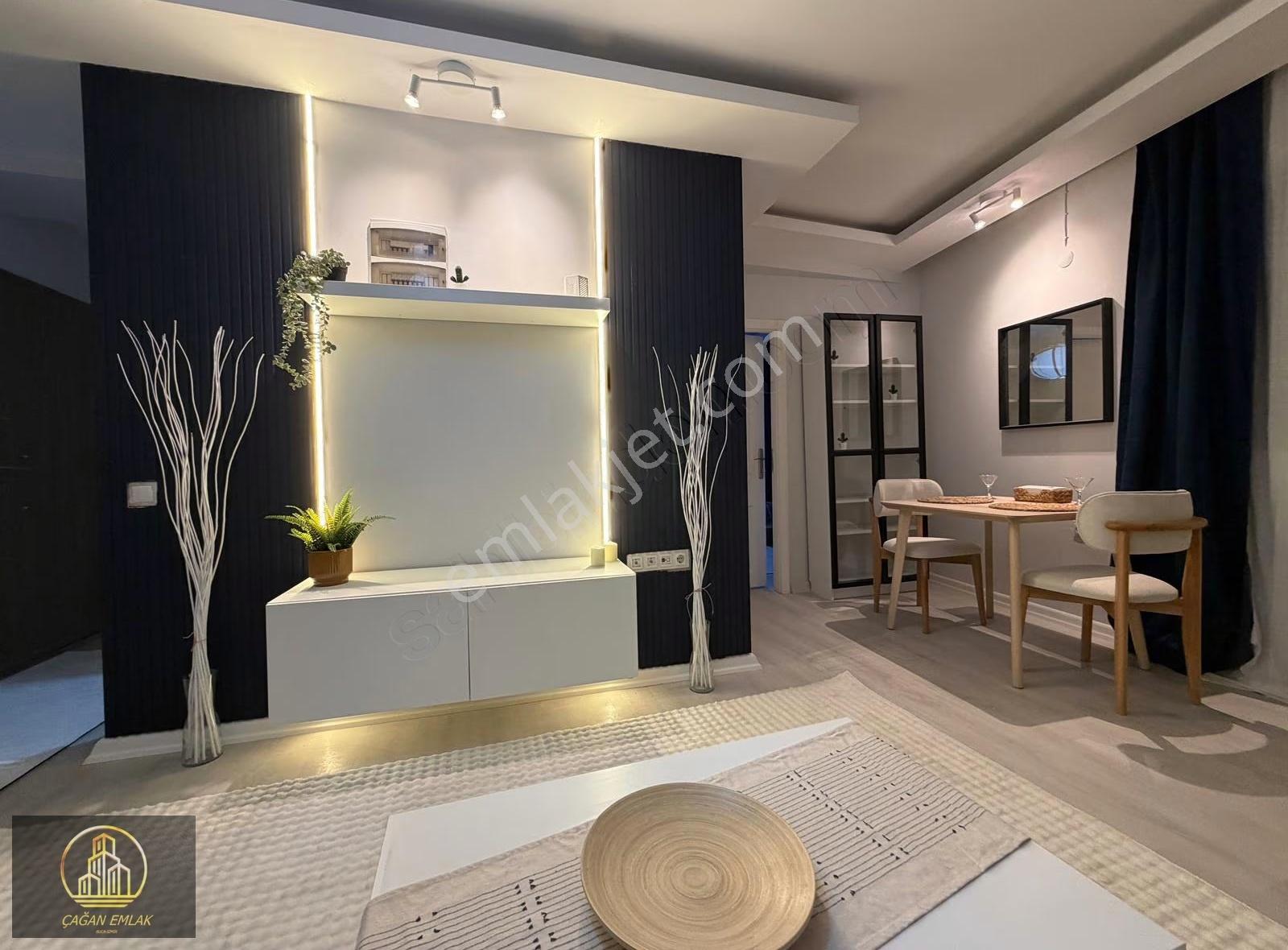 Buca Atatürk'te Metro Dibi Kampüs Karşısı 24.000tl Kiracılı 1+1