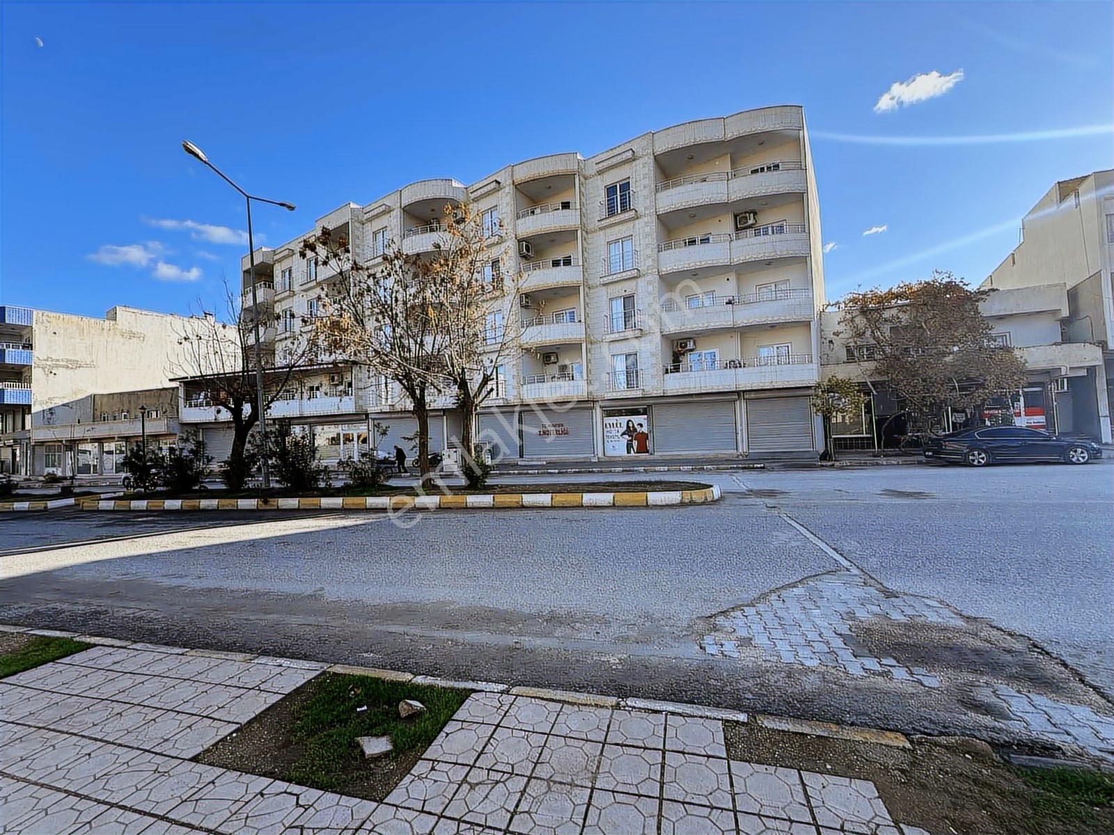 Çok Uyguna Kurumsal Kiracılı Satılık Dükkan 172 Metrekare - Görsel 14