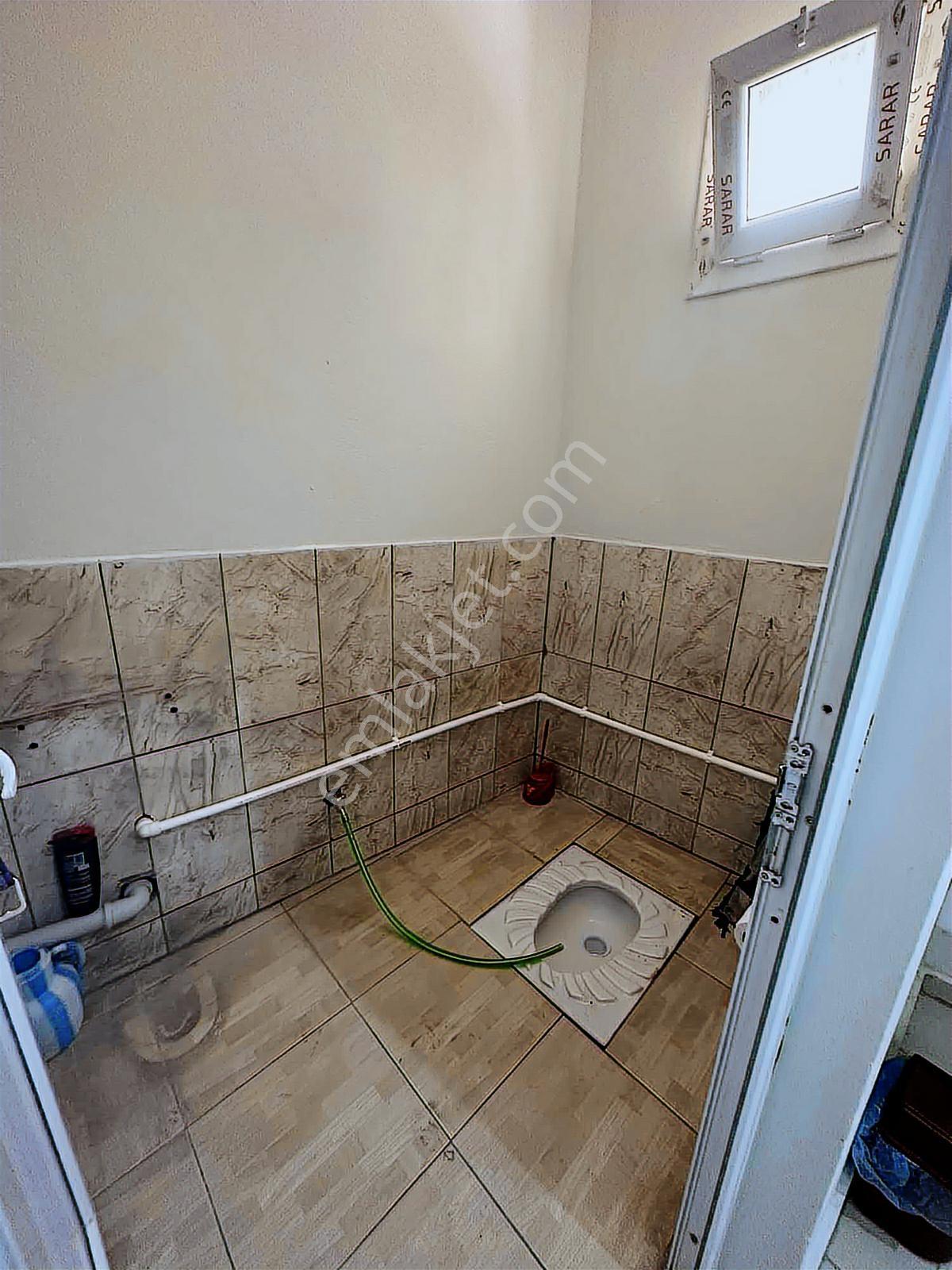 Çok Uyguna Kurumsal Kiracılı Satılık Dükkan 172 Metrekare - Görsel 48