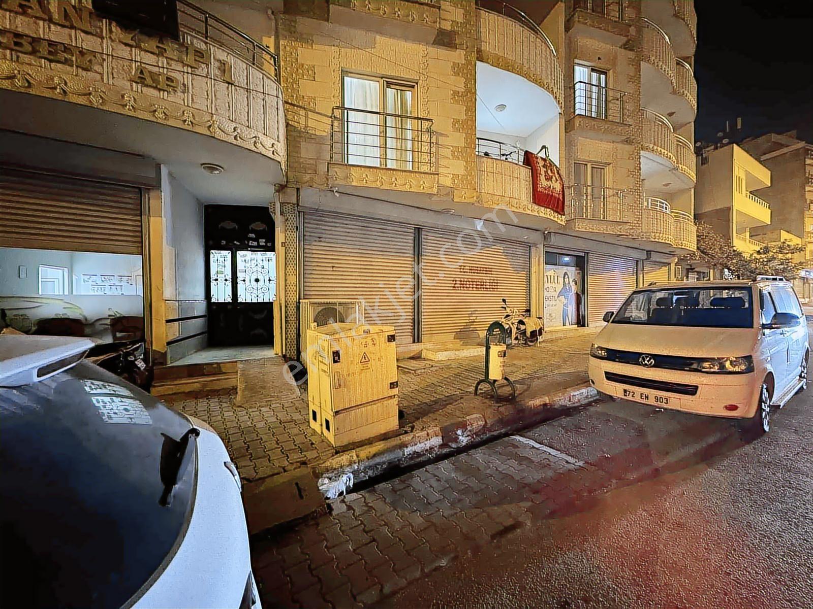 Çok Uyguna Kurumsal Kiracılı Satılık Dükkan 172 Metrekare - Görsel 2