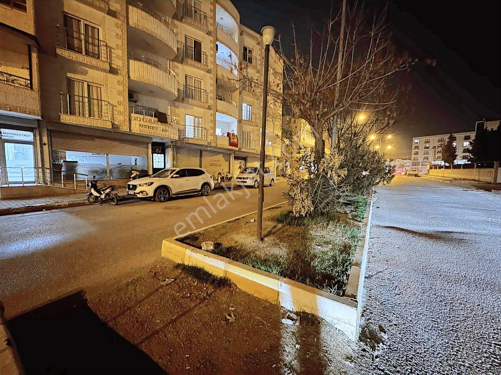 Çok Uyguna Kurumsal Kiracılı Satılık Dükkan 172 Metrekare - Görsel 13