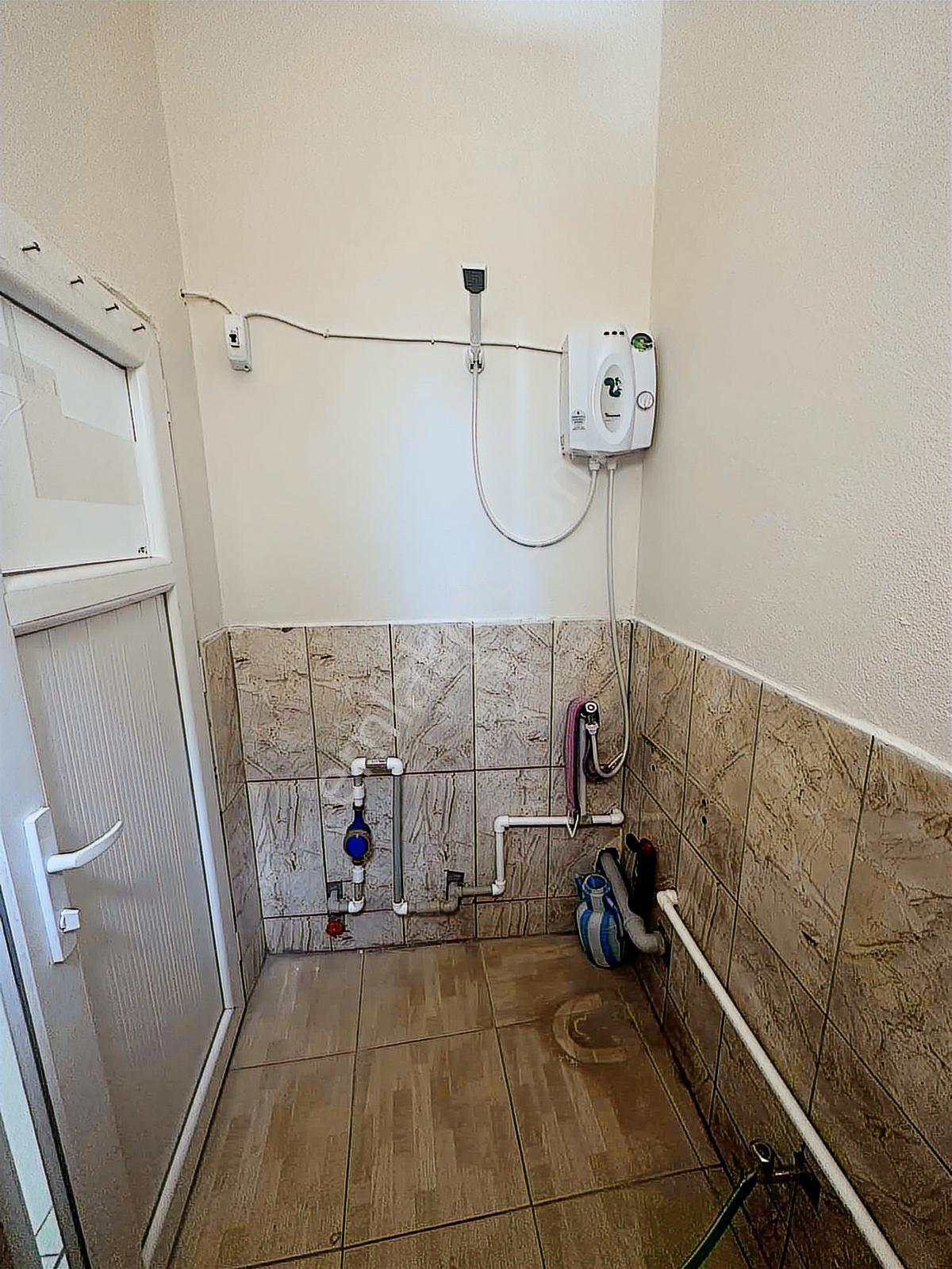 Çok Uyguna Kurumsal Kiracılı Satılık Dükkan 172 Metrekare - Görsel 52