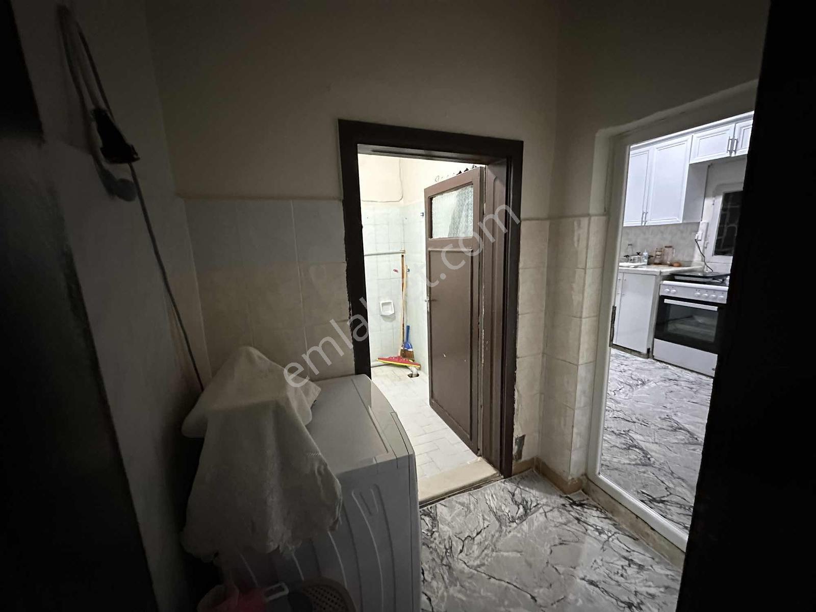 İşlek Cadde Üzerinde Dükkan +4 Kat İmar İzinli Kelepir Daire - Görsel 19