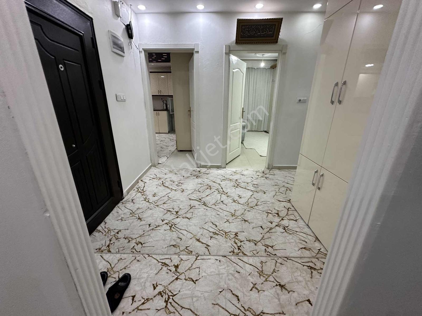 Çarşıya Çok Yakın Satılık 3+1 Daire 175 M2 - Görsel 24