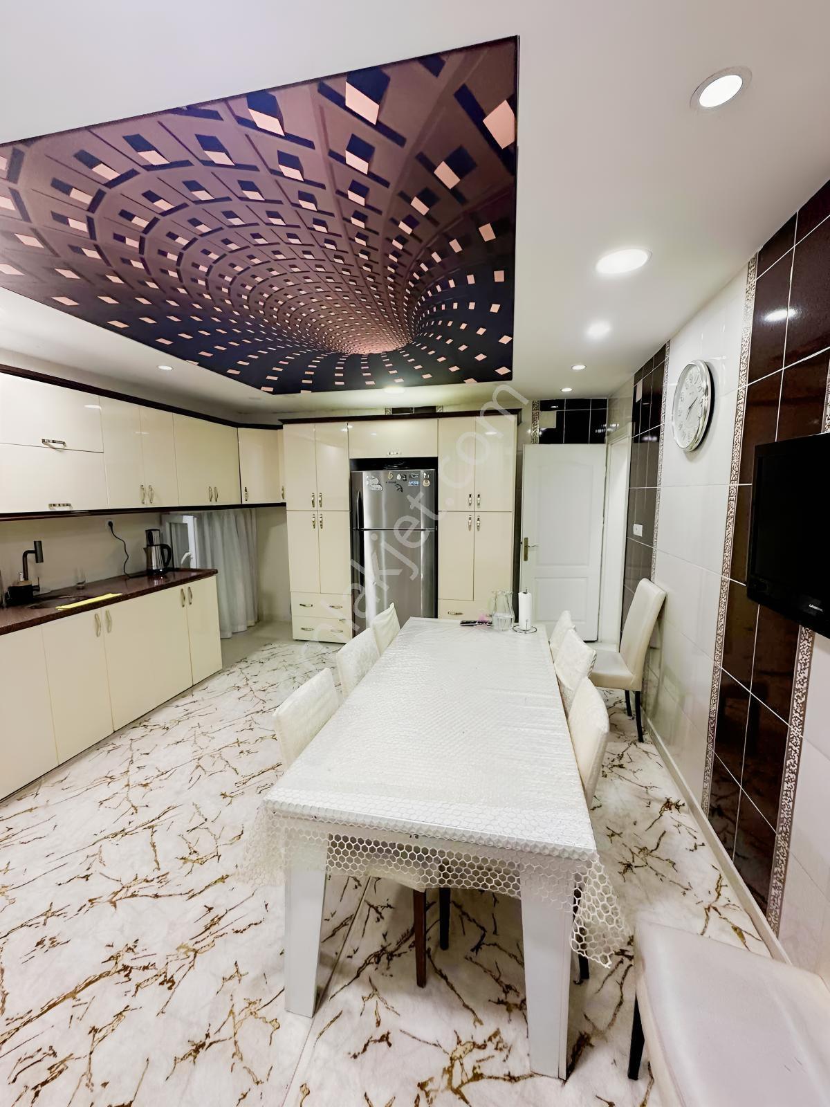Çarşıya Çok Yakın Satılık 3+1 Daire 175 M2 - Görsel 12