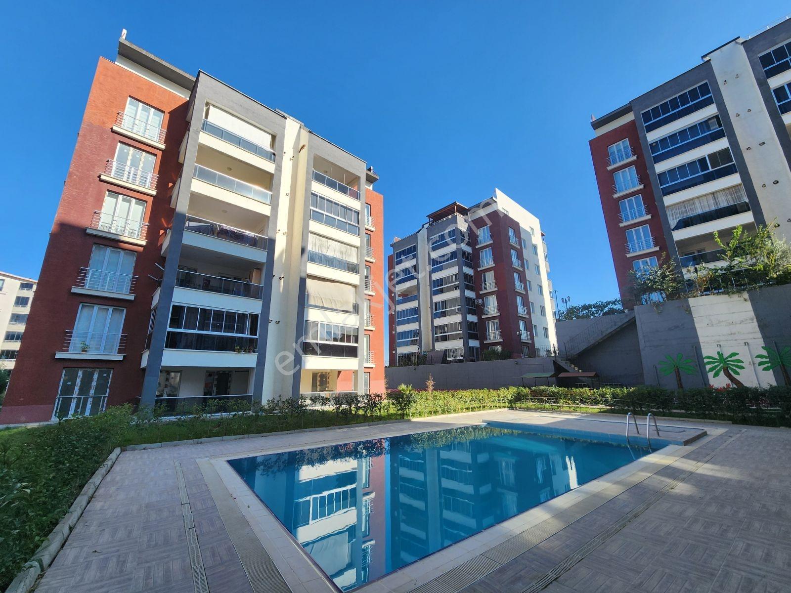 Panoramik Manzaralı 330m2, Havuzlu Yüksekoba Elit'de Harika 6+1 - Görsel 20