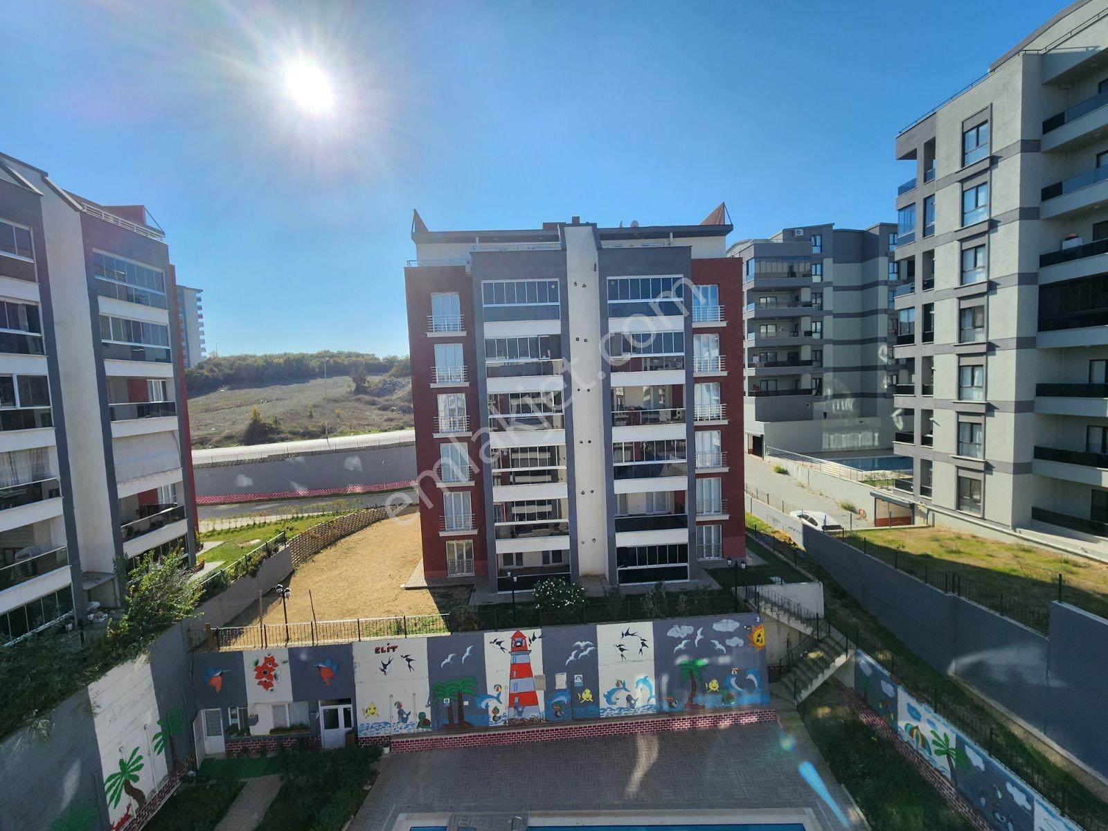 Panoramik Manzaralı 330m2, Havuzlu Yüksekoba Elit'de Harika 6+1 - Görsel 2