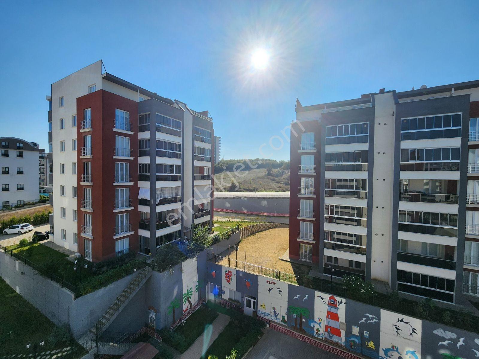 Panoramik Manzaralı 330m2, Havuzlu Yüksekoba Elit'de Harika 6+1 - Görsel 34