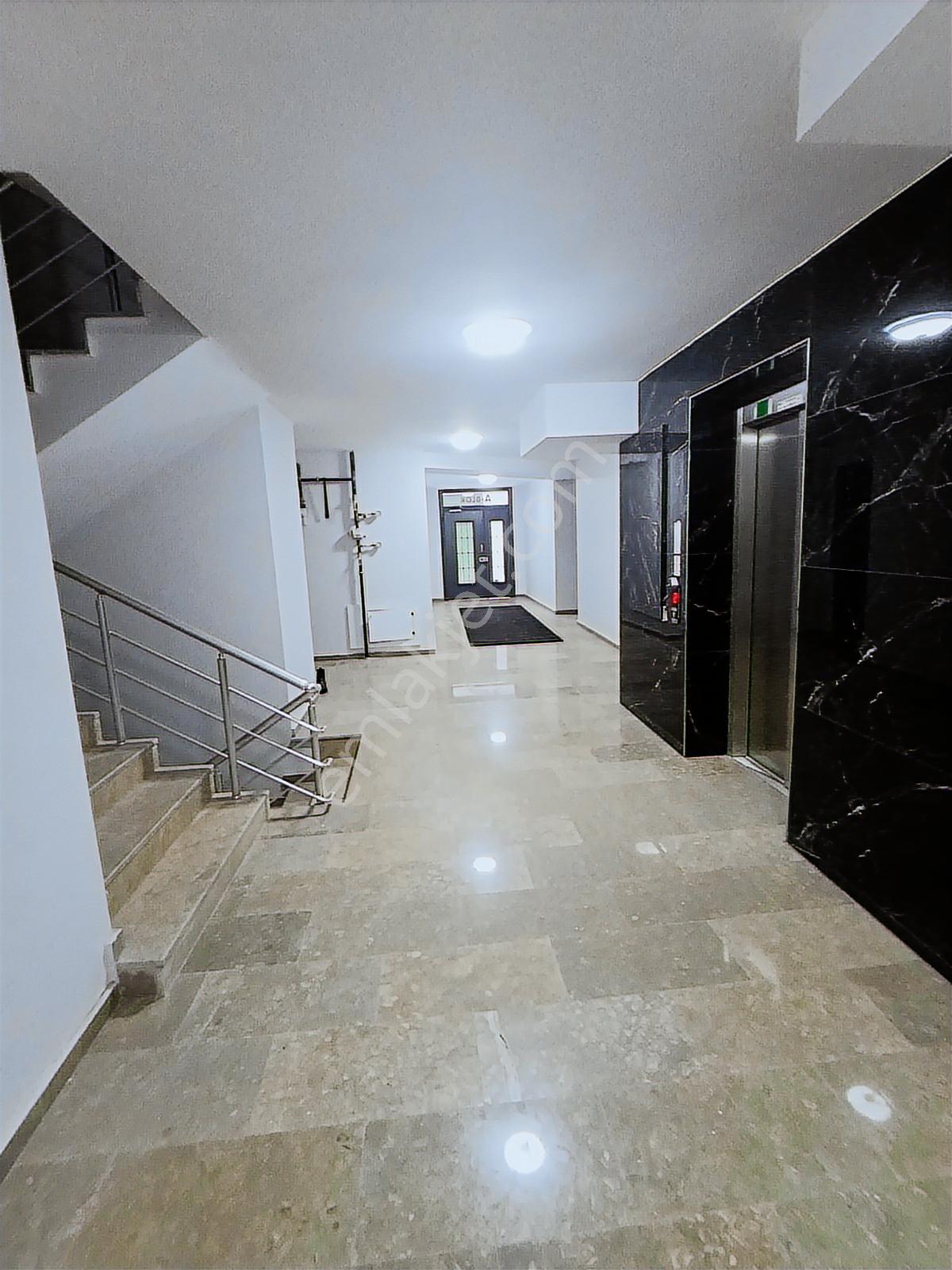 Hamitler Macera Park Karşısı Satılık Siteiçi 3+1 Lüks Arakat - Görsel 5