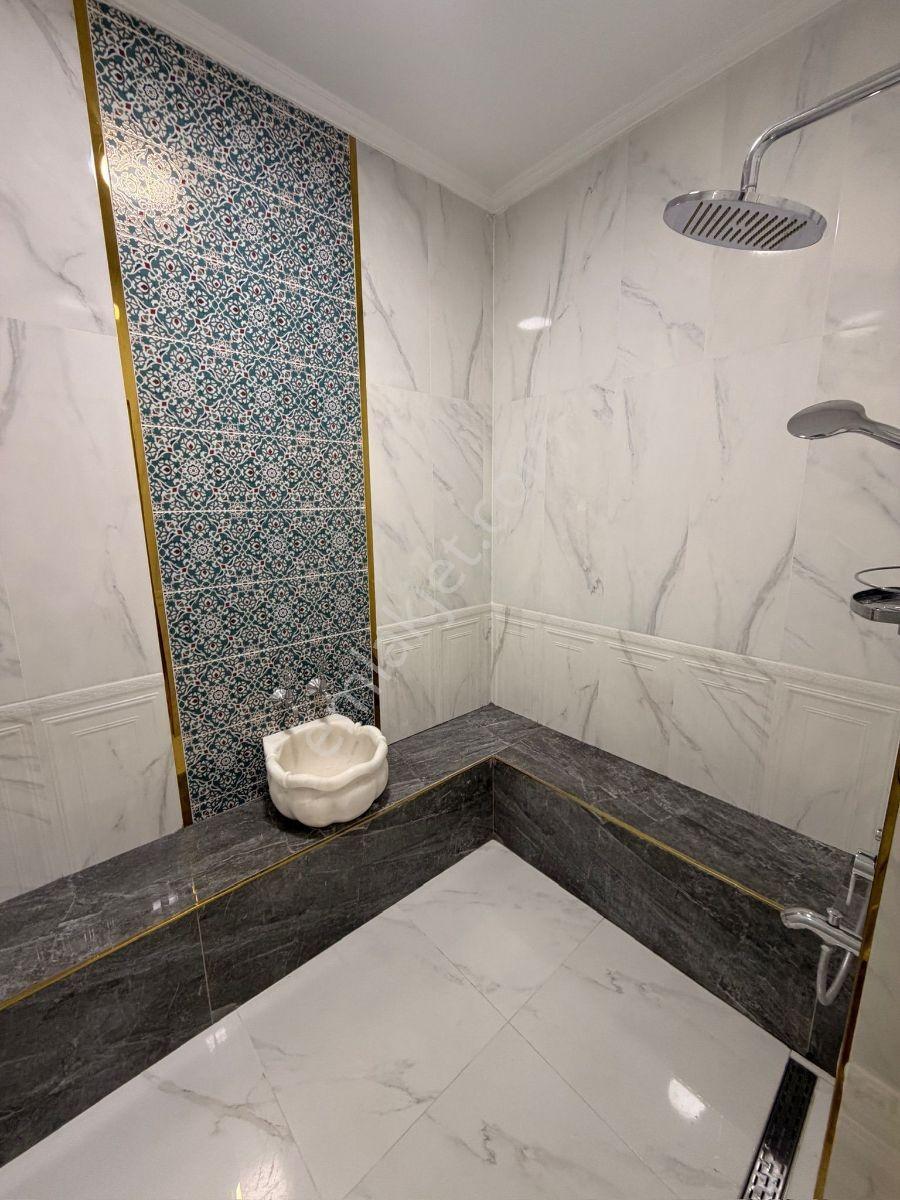 Demirci'de Doğa Manzaralı 5+1 Oda 150 M2 Bahçeli İkiz Villa - Görsel 18