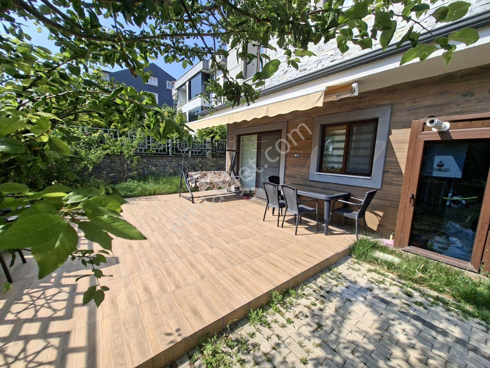 Demirci'de Doğa Manzaralı 5+1 Oda 150 M2 Bahçeli İkiz Villa - Görsel 8