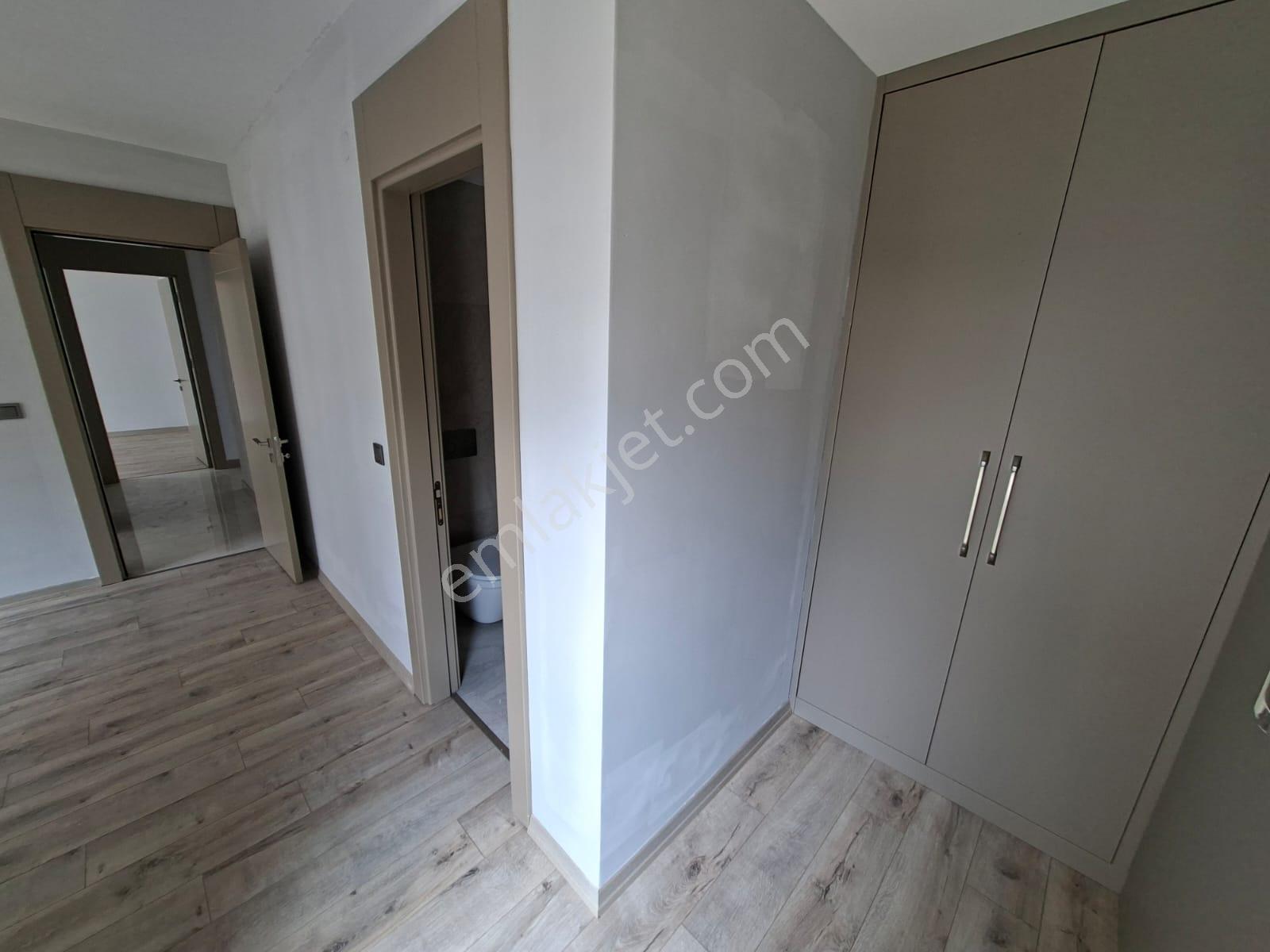 Panorama Sitesinde Full Bursa Manzaralı 3+1 Havuzlu Oto Parklı - Görsel 24