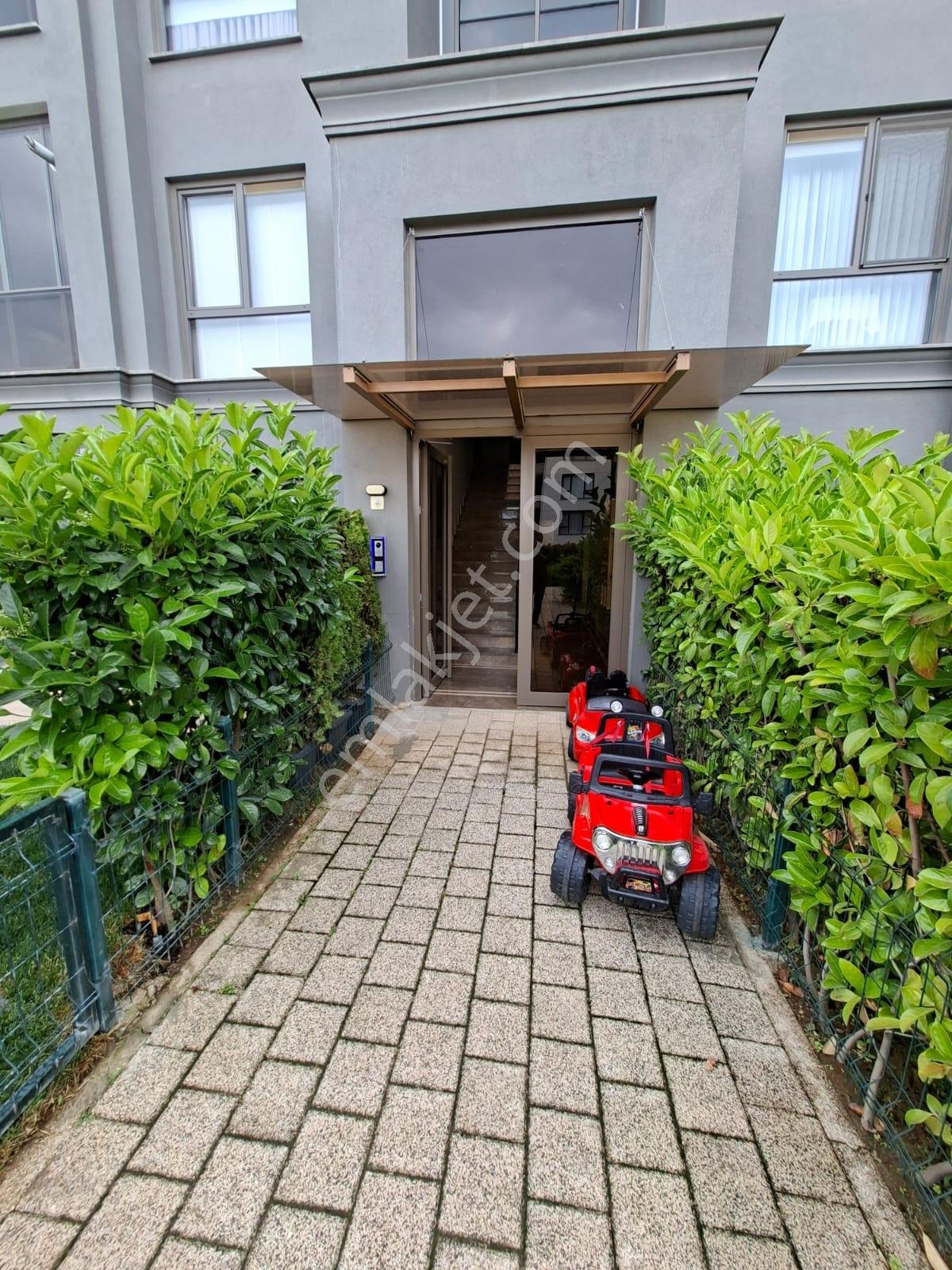 Panorama Sitesinde Full Bursa Manzaralı 3+1 Havuzlu Oto Parklı - Görsel 32