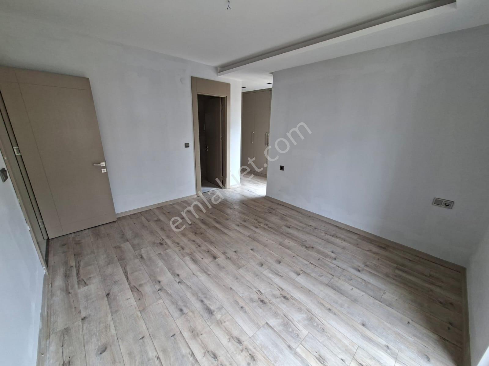 Panorama Sitesinde Full Bursa Manzaralı 3+1 Havuzlu Oto Parklı - Görsel 19
