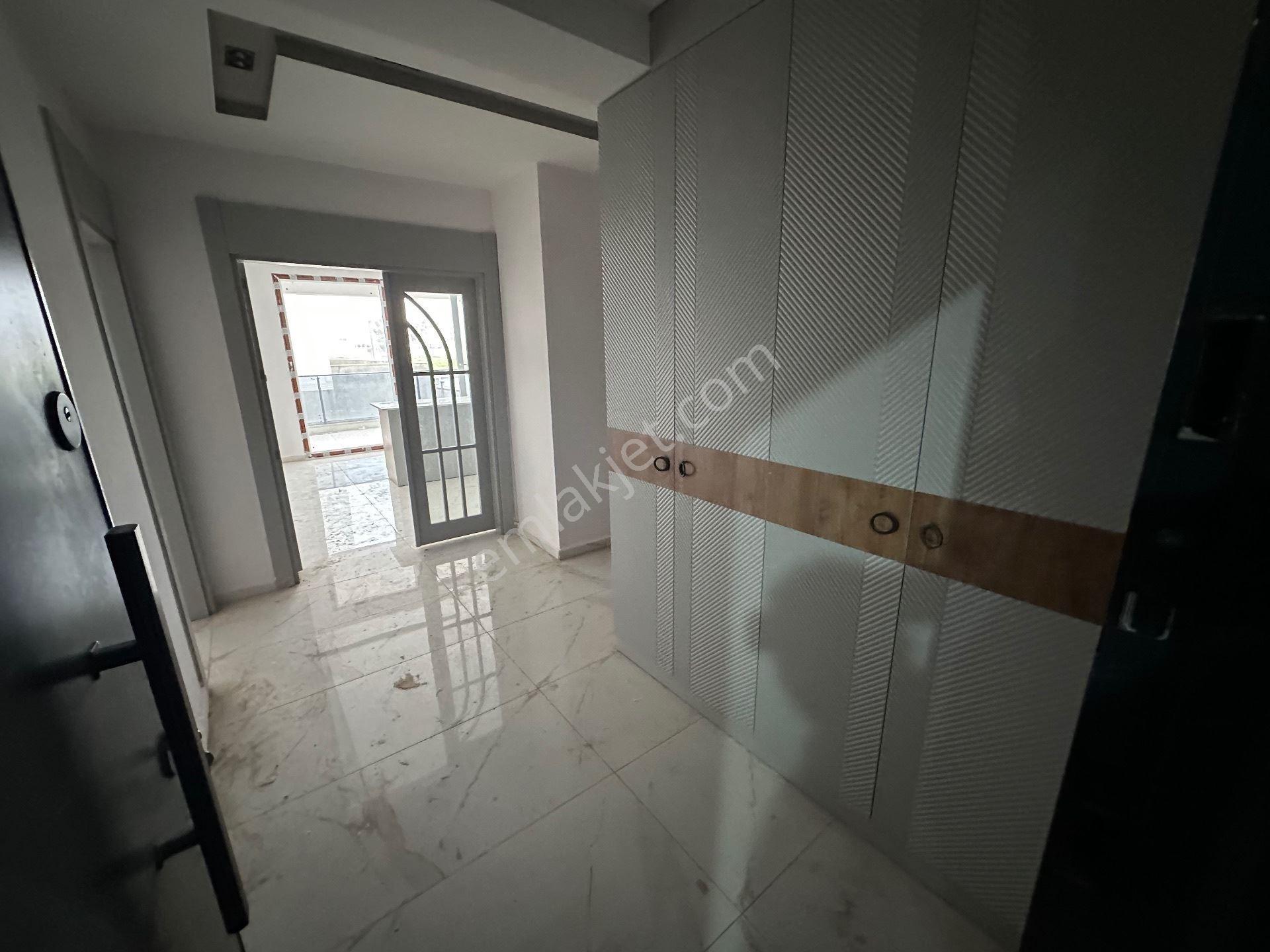 Zeydan Sitesi'nde Lüks 4+1 Daire - 175m² Fırsat! - Görsel 17