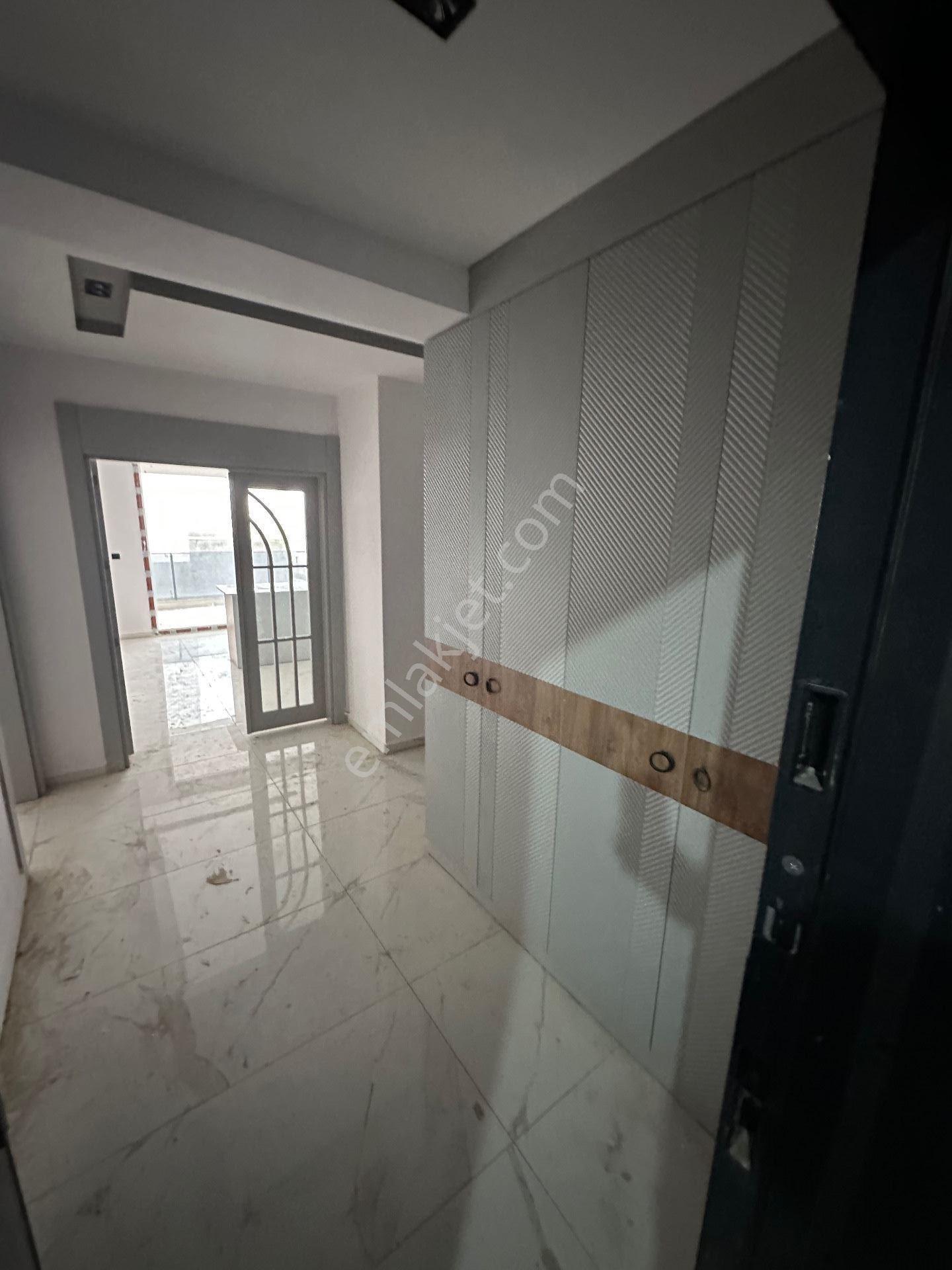 Zeydan Sitesi'nde Lüks 4+1 Daire - 175m² Fırsat! - Görsel 21