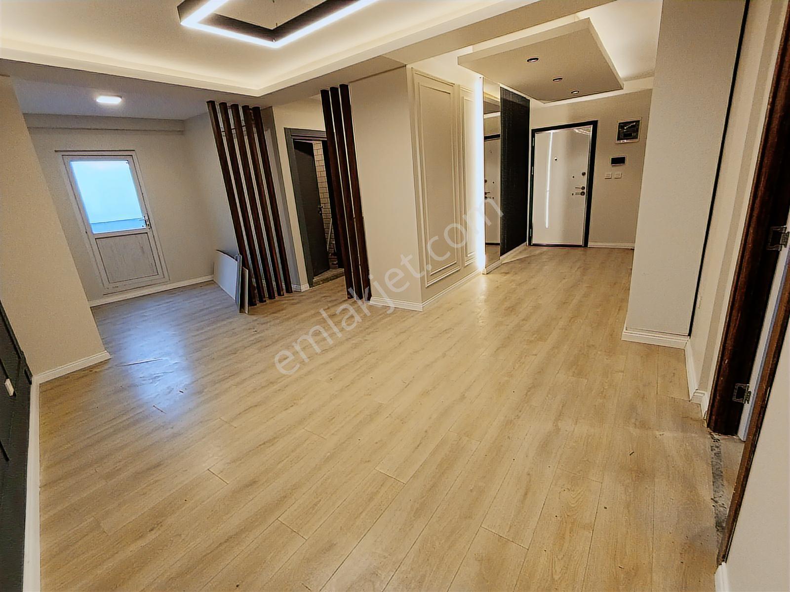 Ertuğrul'da İzmir Yoluna Cephe Satılık 1+1 Geniş Arakat Ofis - Görsel 21