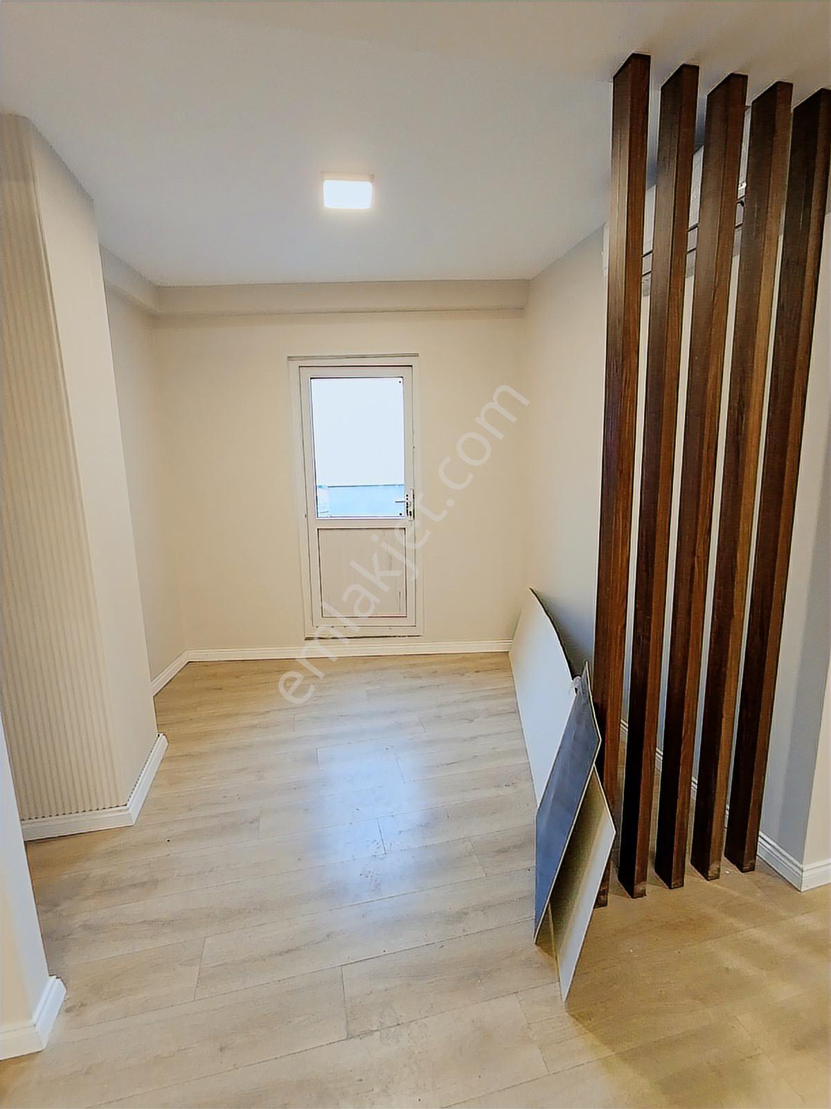Ertuğrul'da İzmir Yoluna Cephe Satılık 1+1 Geniş Arakat Ofis - Görsel 15