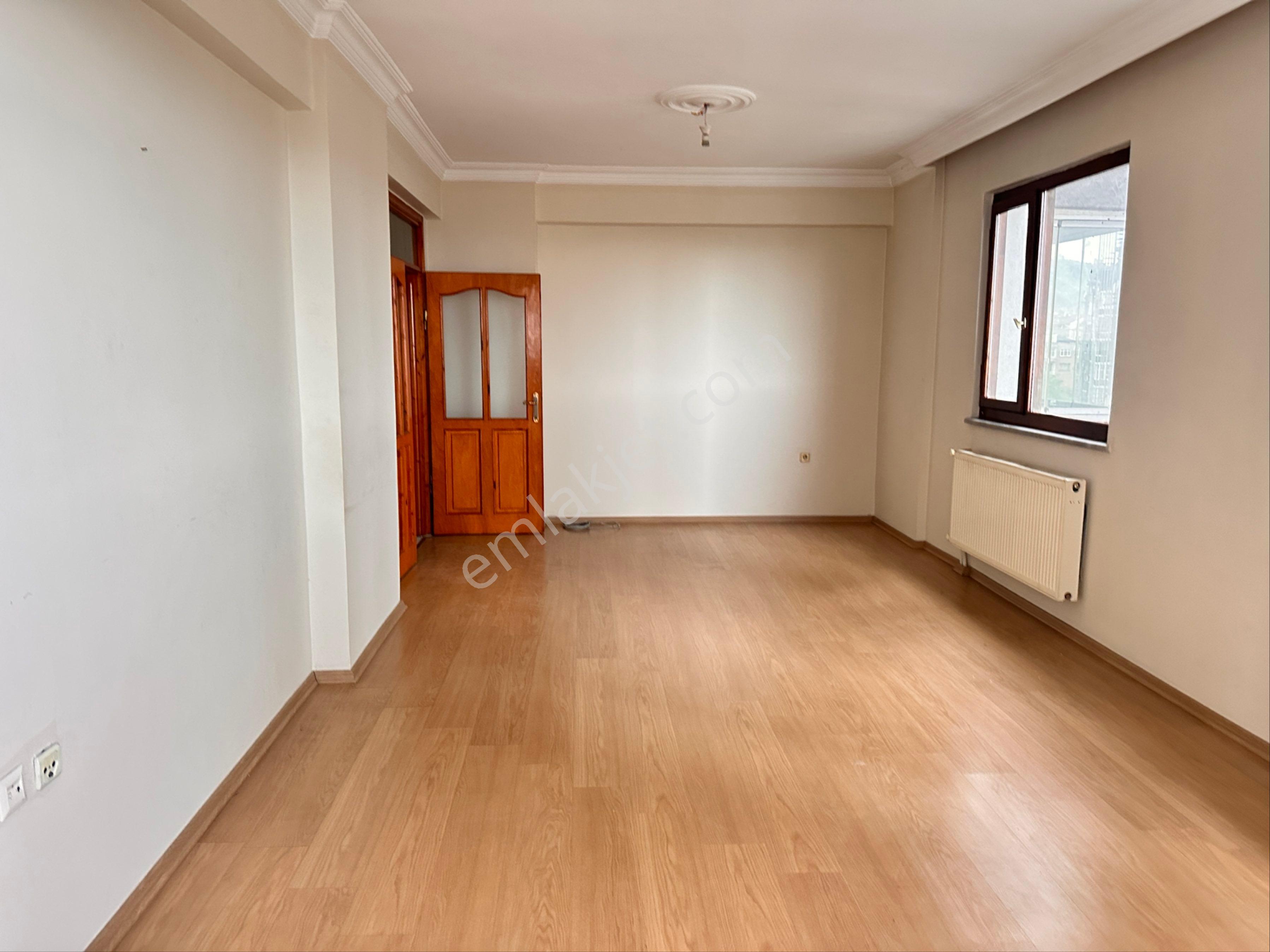 Trabzon Beşirlide Sahile Yakın Kiralık Daire - Görsel 15