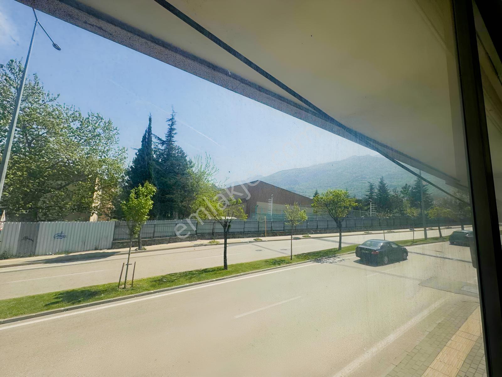 Barış Manço Kültür Merkezinin Altında Kiralık Dükkan - Görsel 10