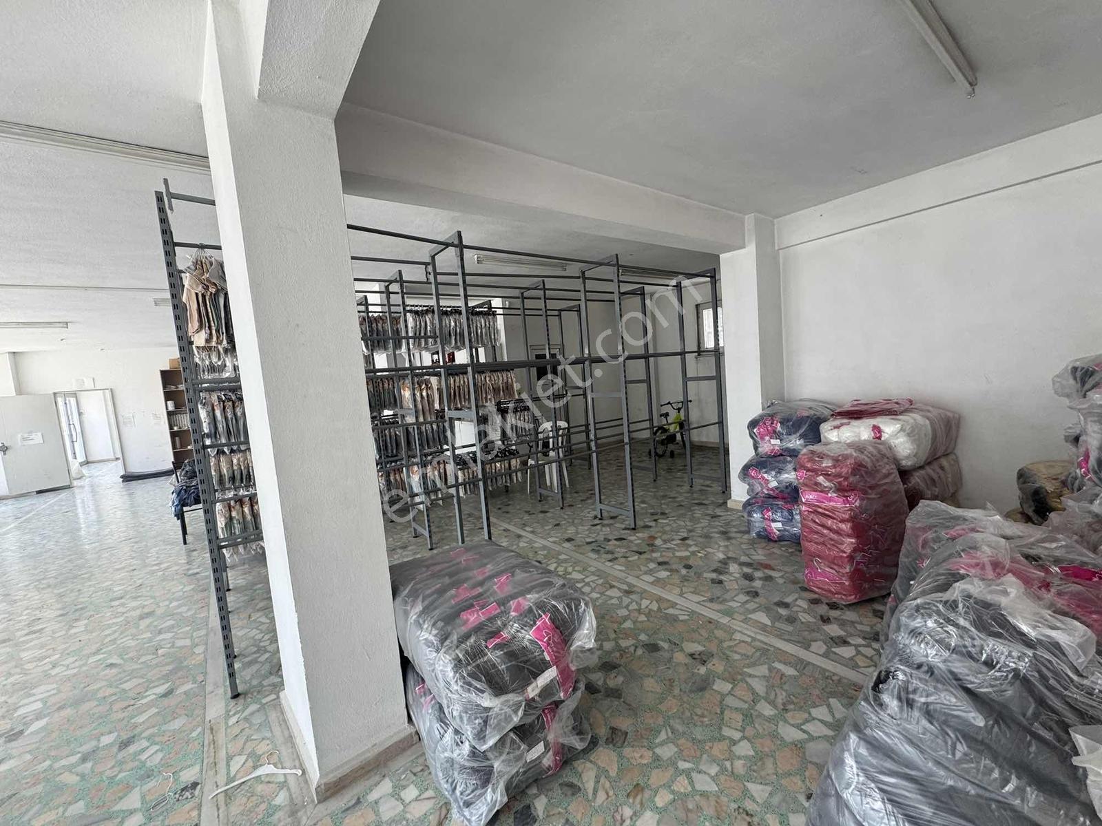 Barış Manço Kültür Merkezinin Altında Kiralık Dükkan - Görsel 19